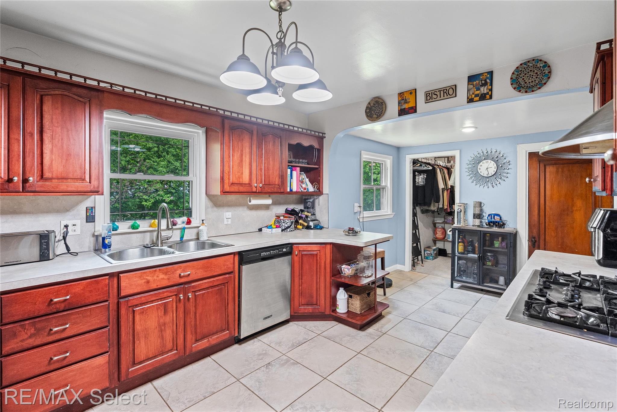 6361 Fenton Road