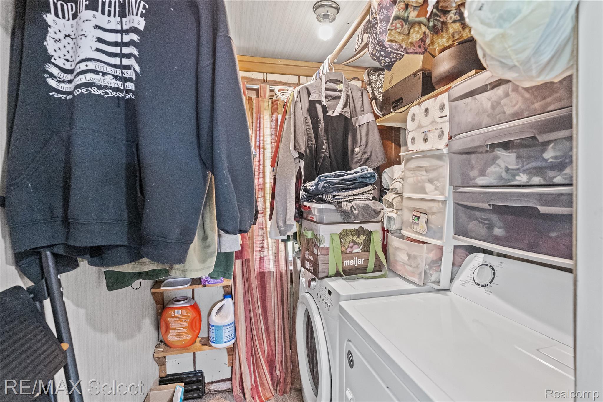 6361 Fenton Road
