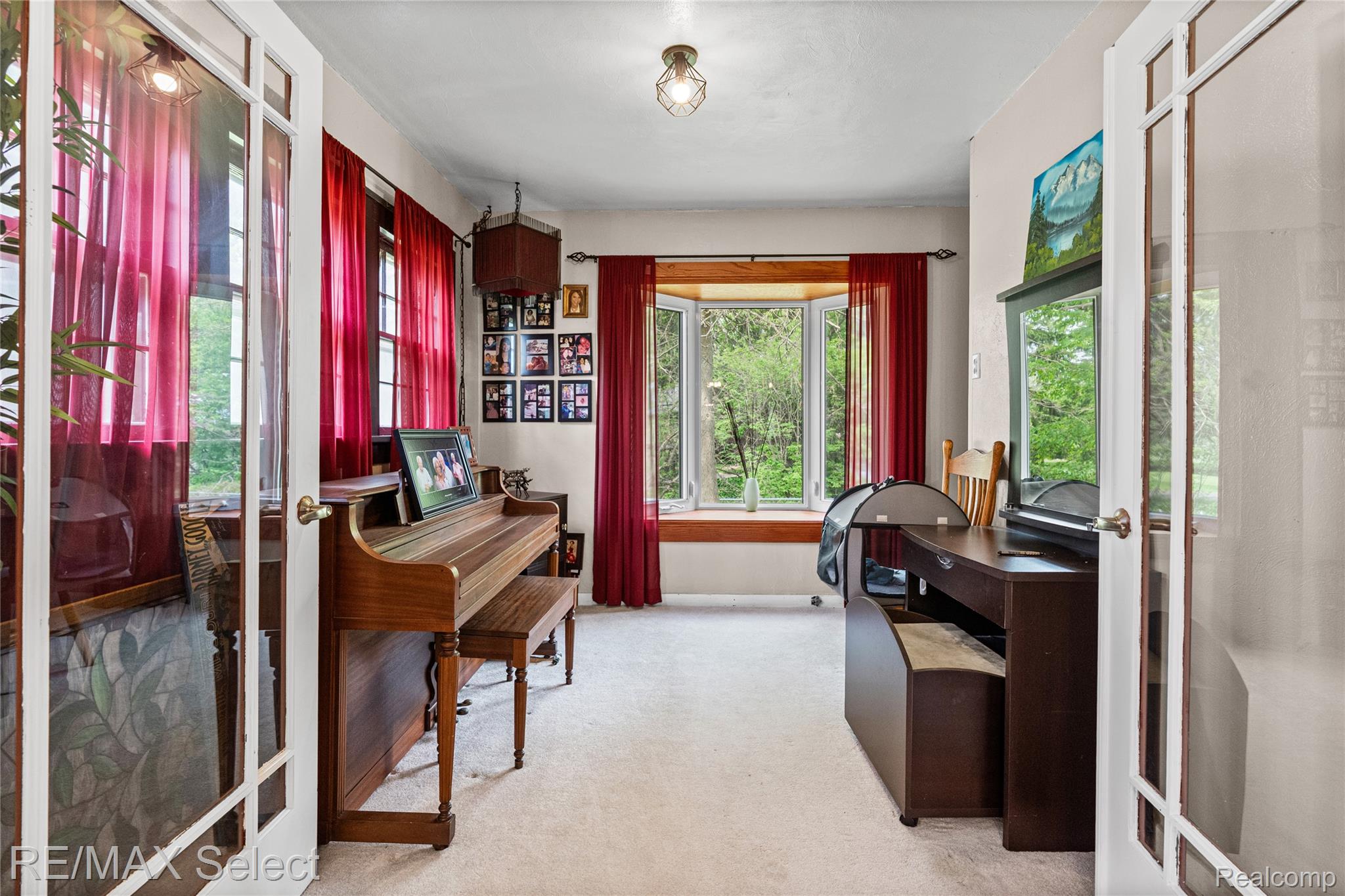 6361 Fenton Road