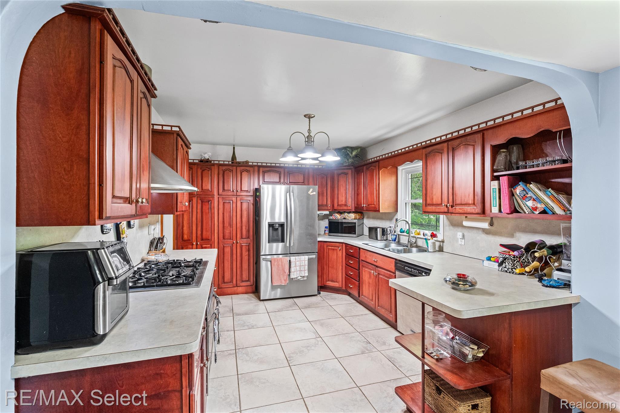 6361 Fenton Road