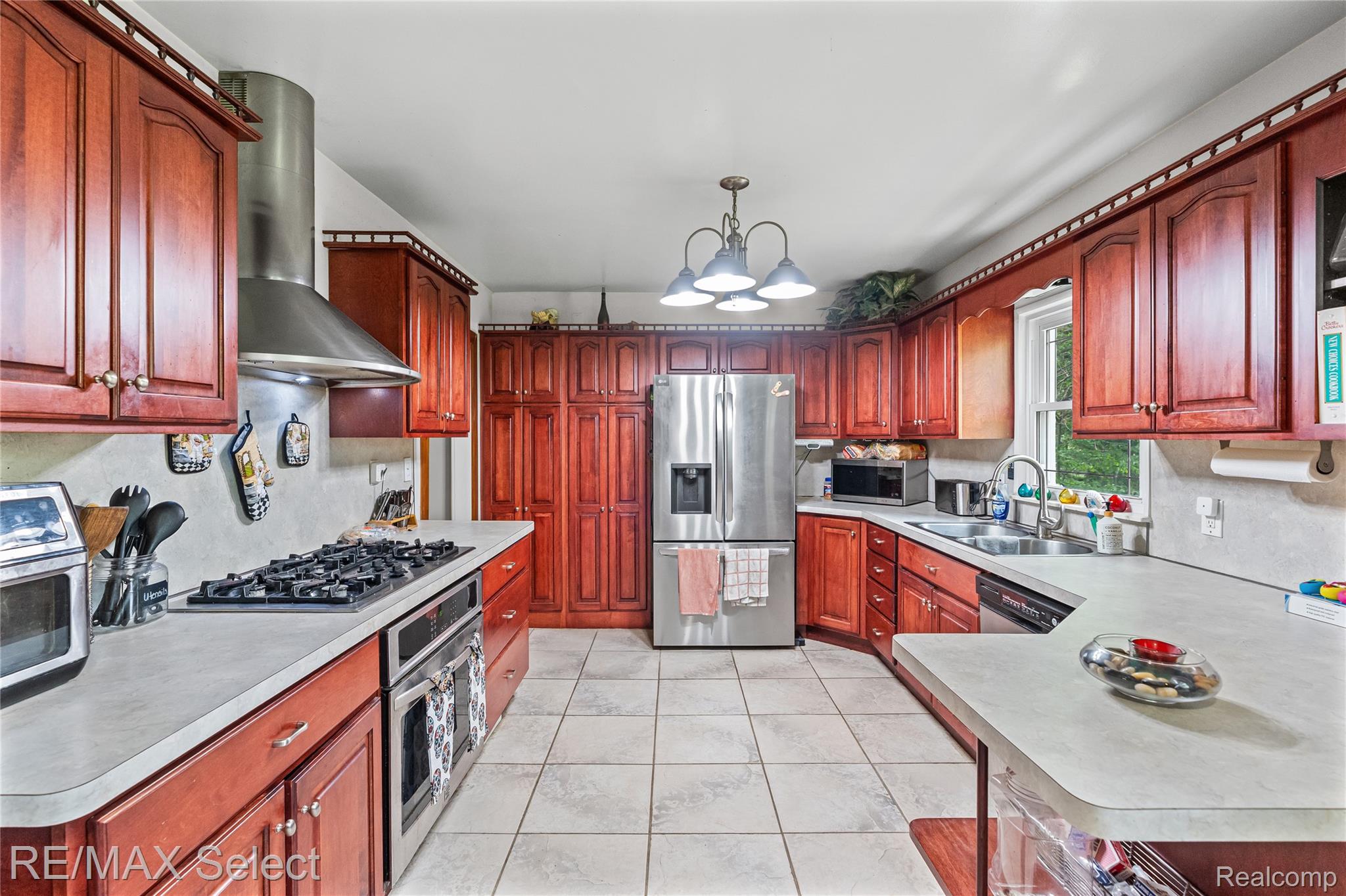 6361 Fenton Road