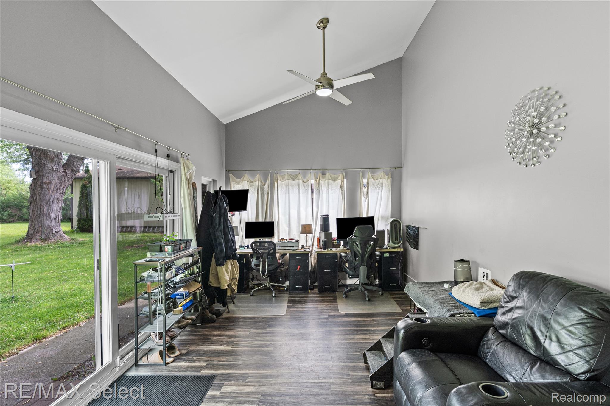 6361 Fenton Road