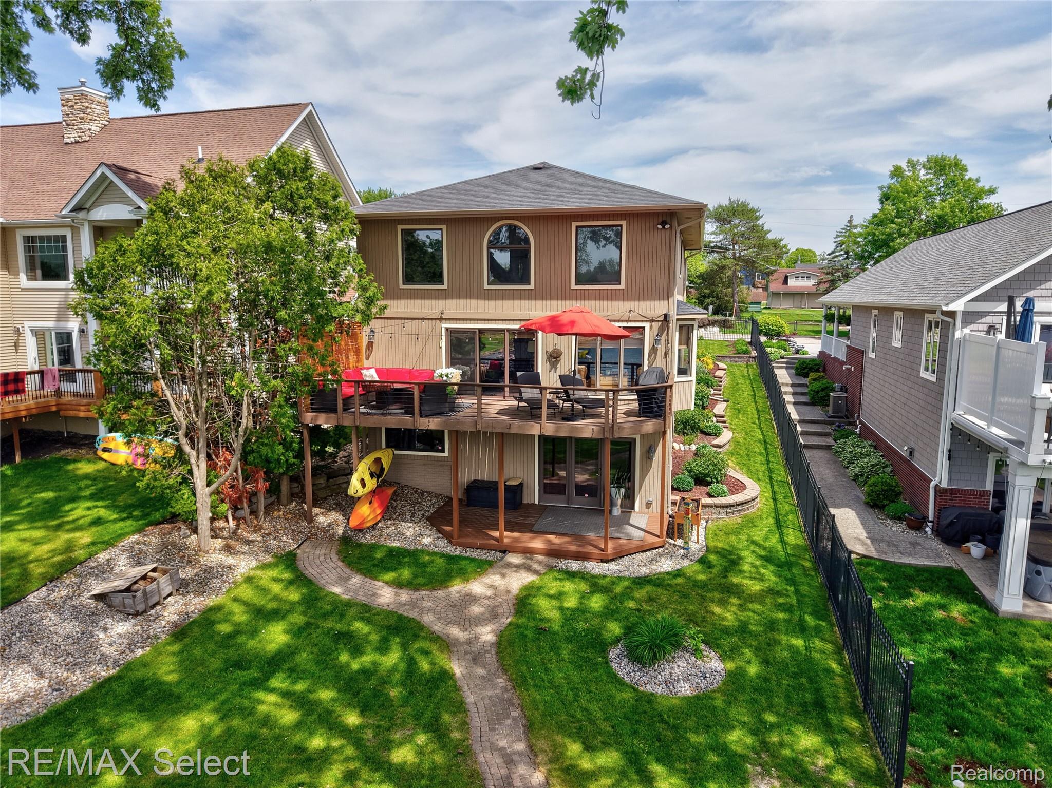 11476 Moffett Court