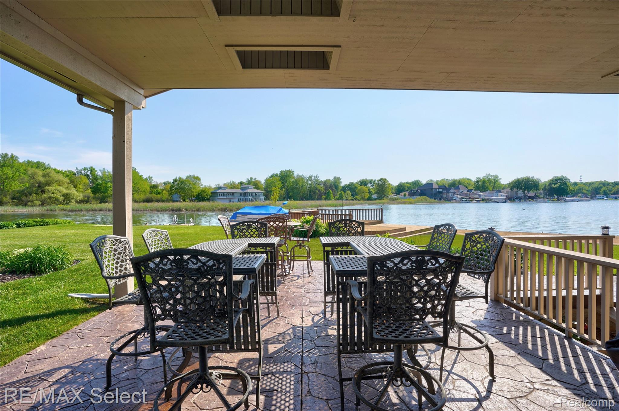13154 Lake Shore Drive
