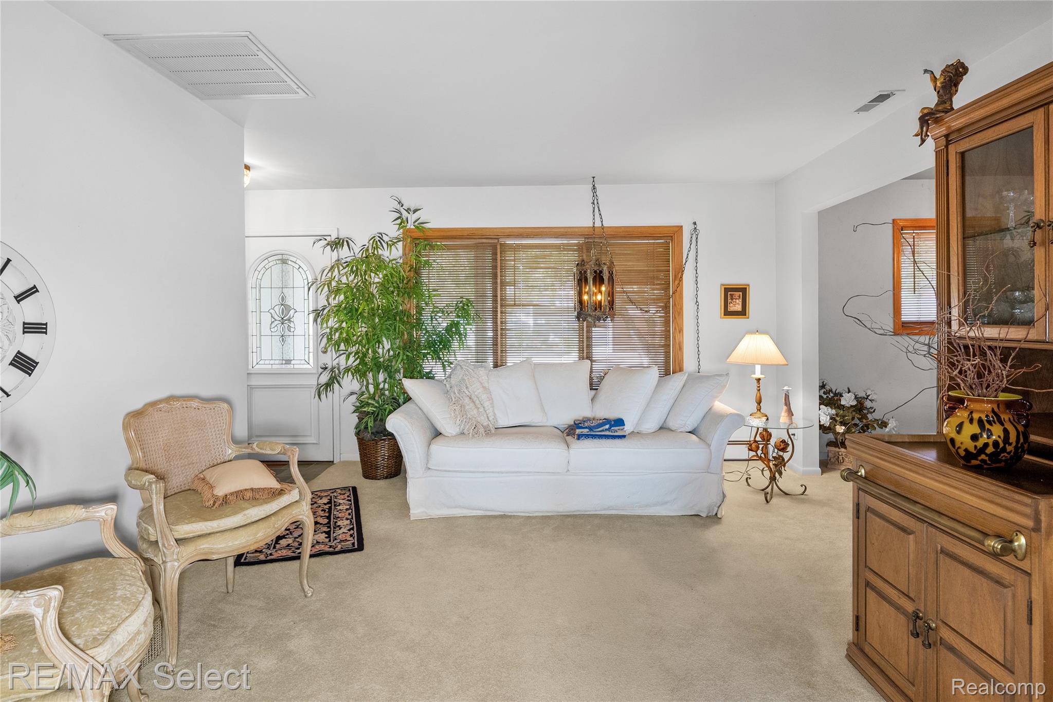 13154 Lake Shore Drive