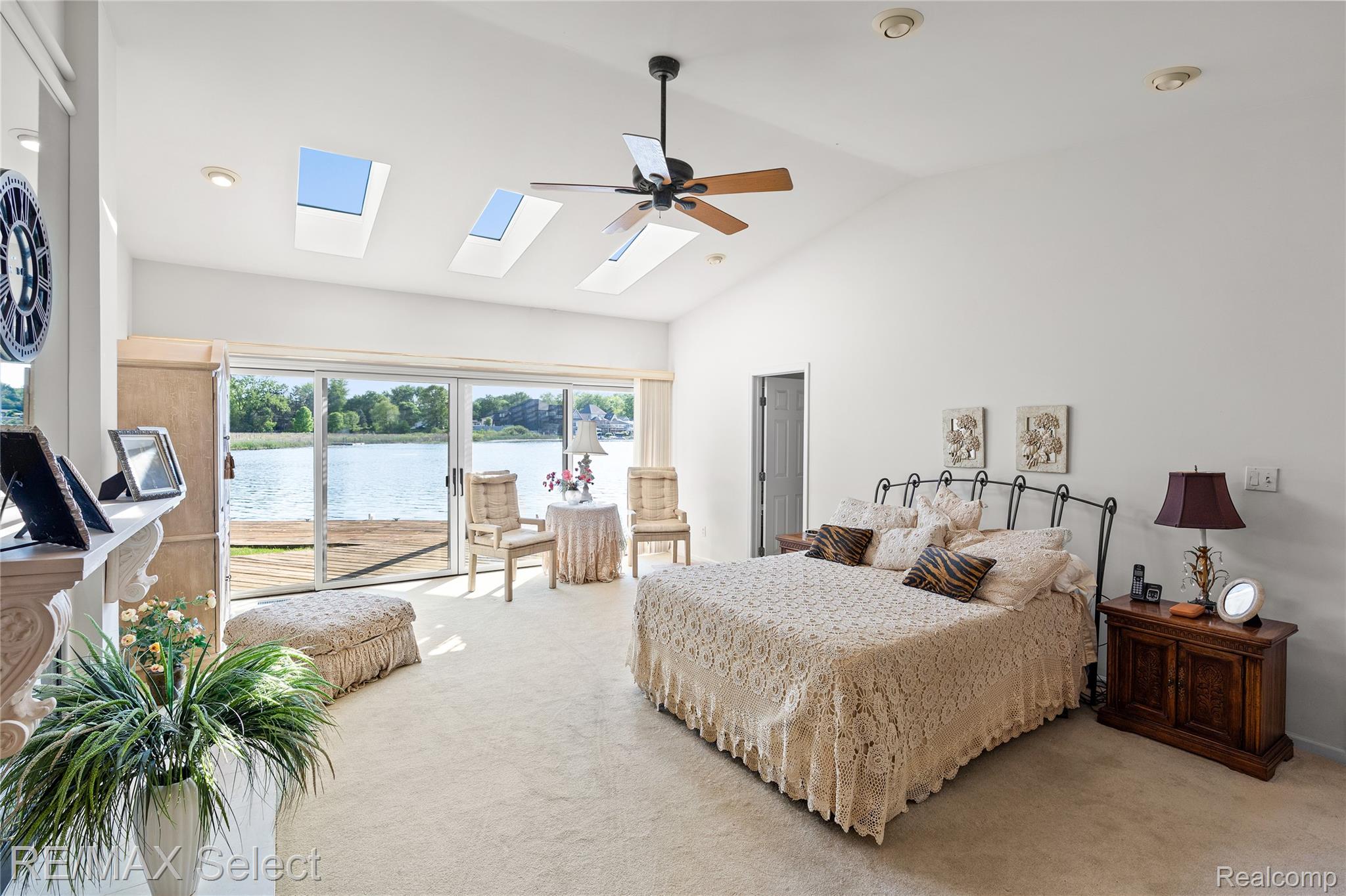 13154 Lake Shore Drive