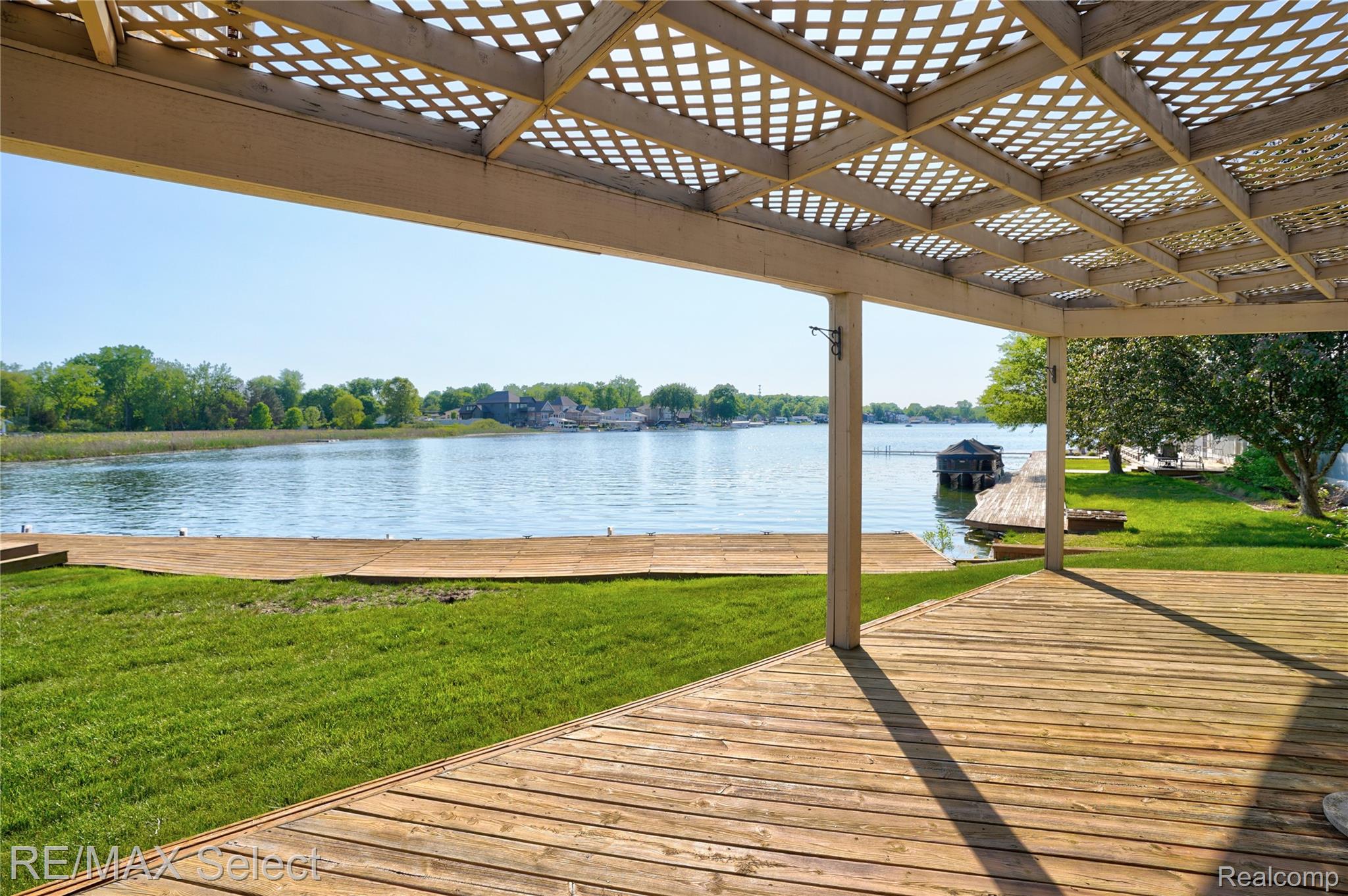 13154 Lake Shore Drive