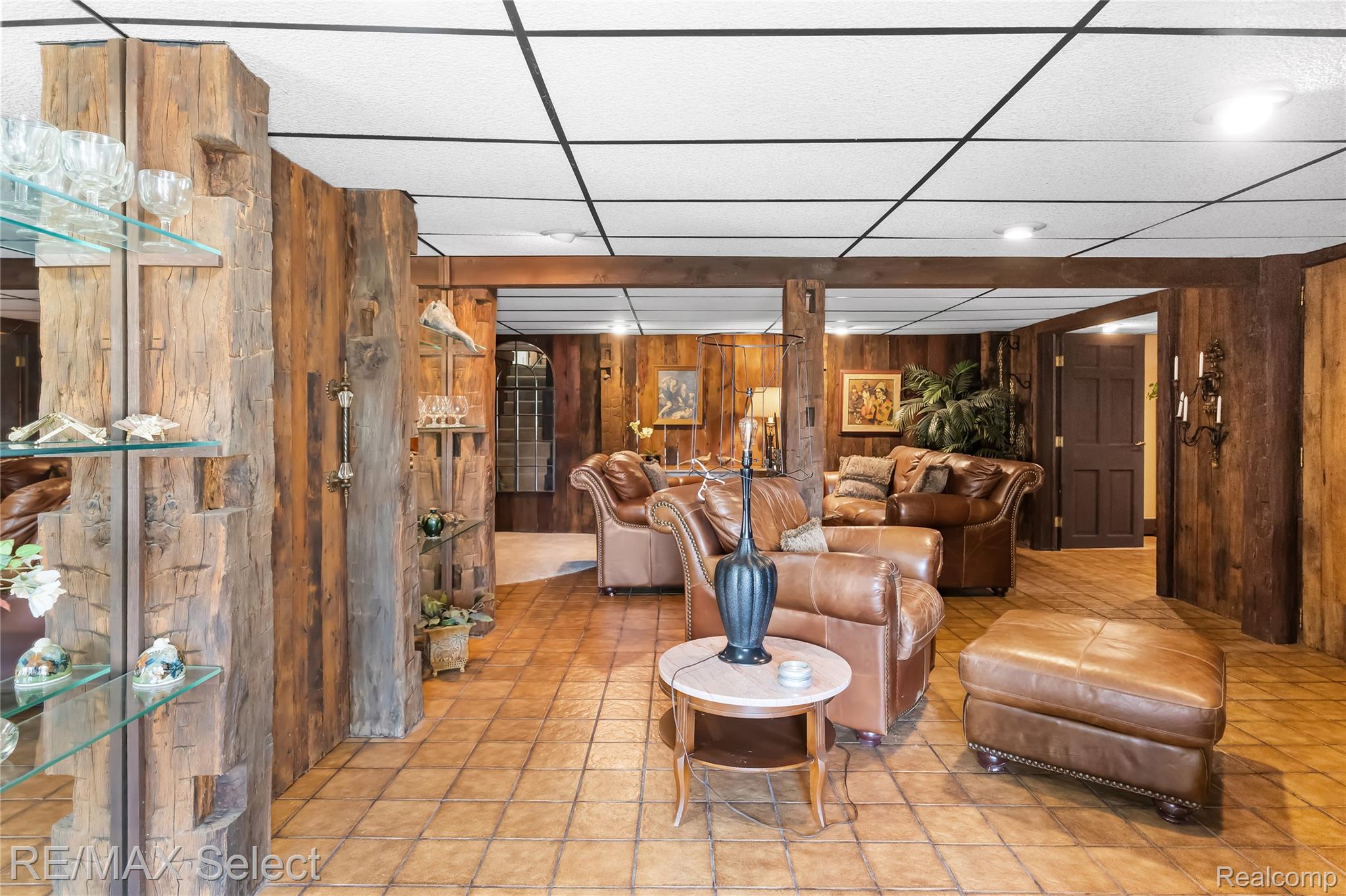 13154 Lake Shore Drive