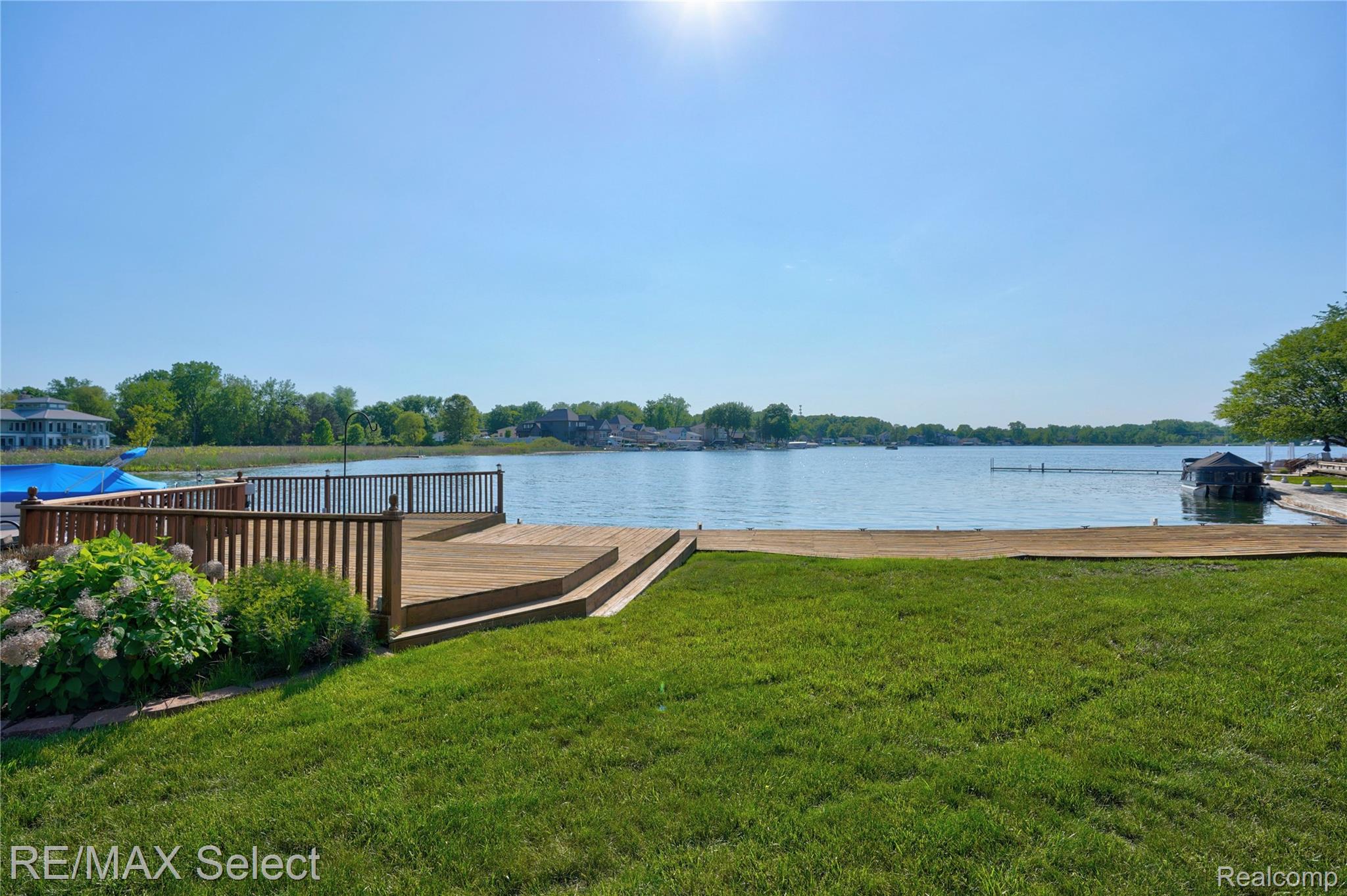 13154 Lake Shore Drive