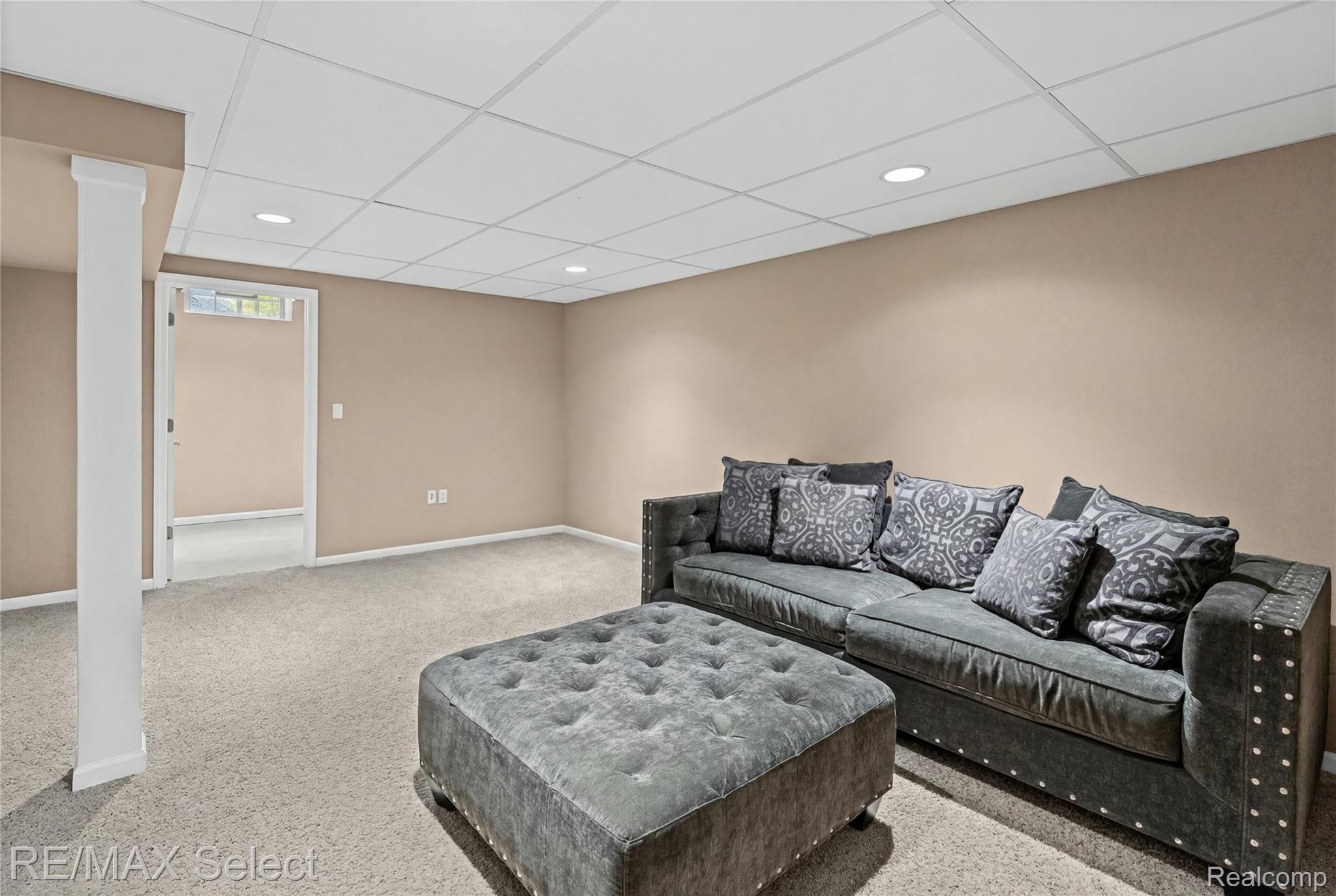 6288 Opal Lane