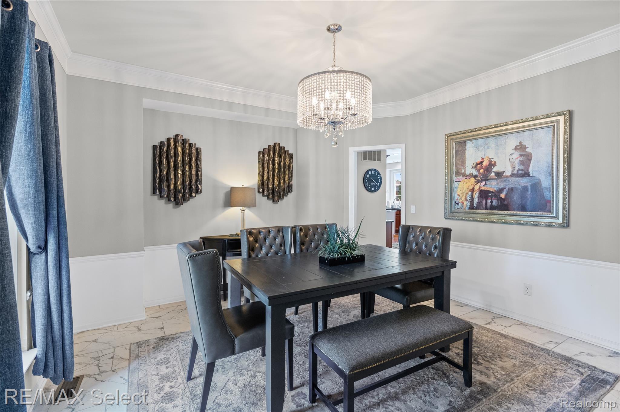 6288 Opal Lane