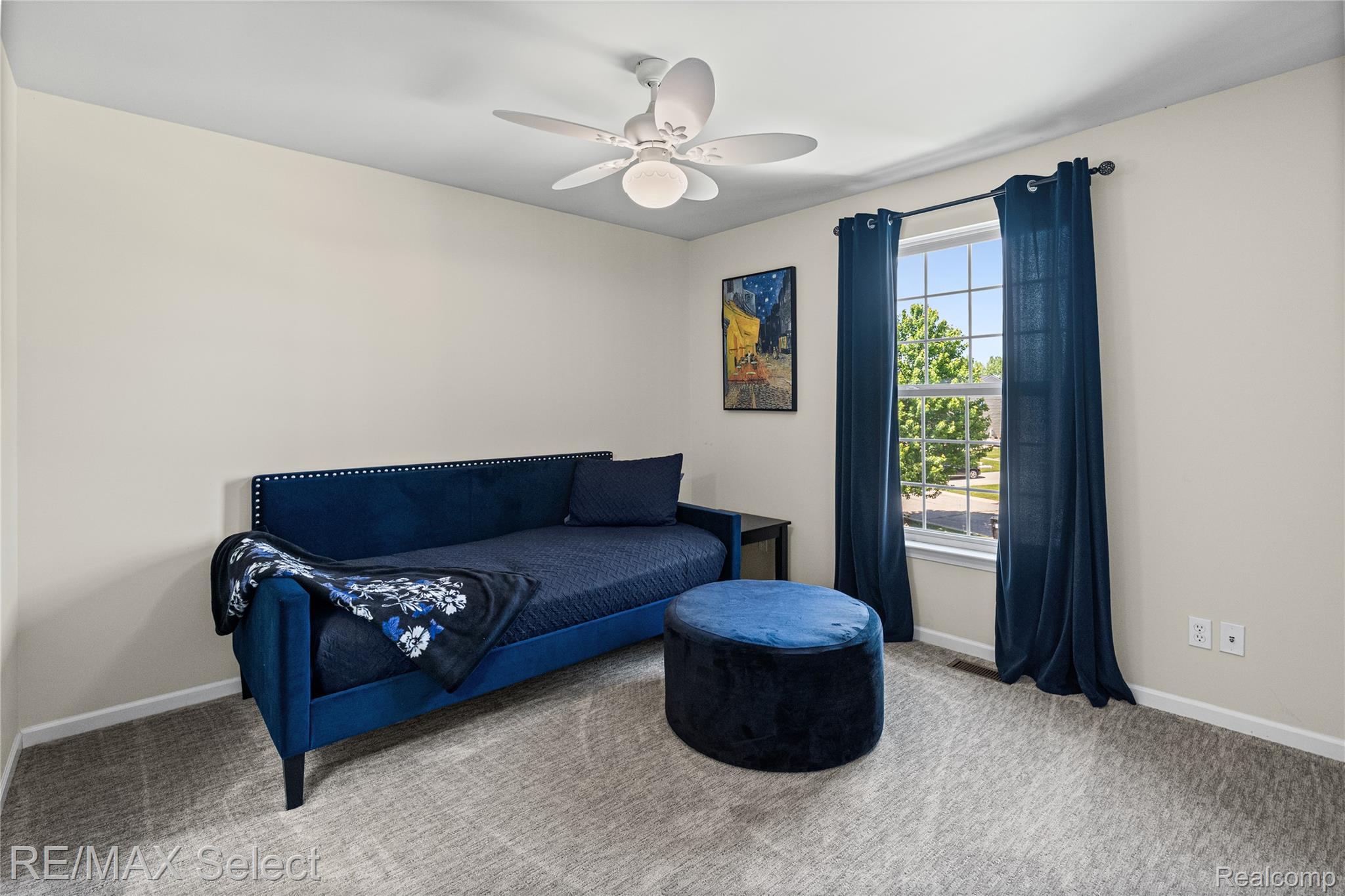 6288 Opal Lane