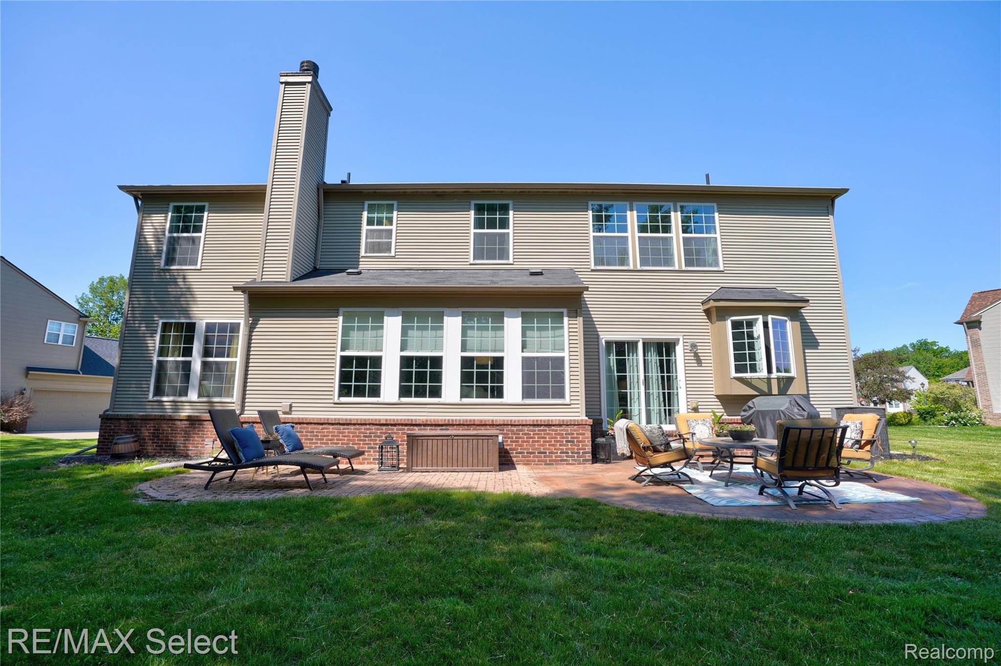 6288 Opal Lane