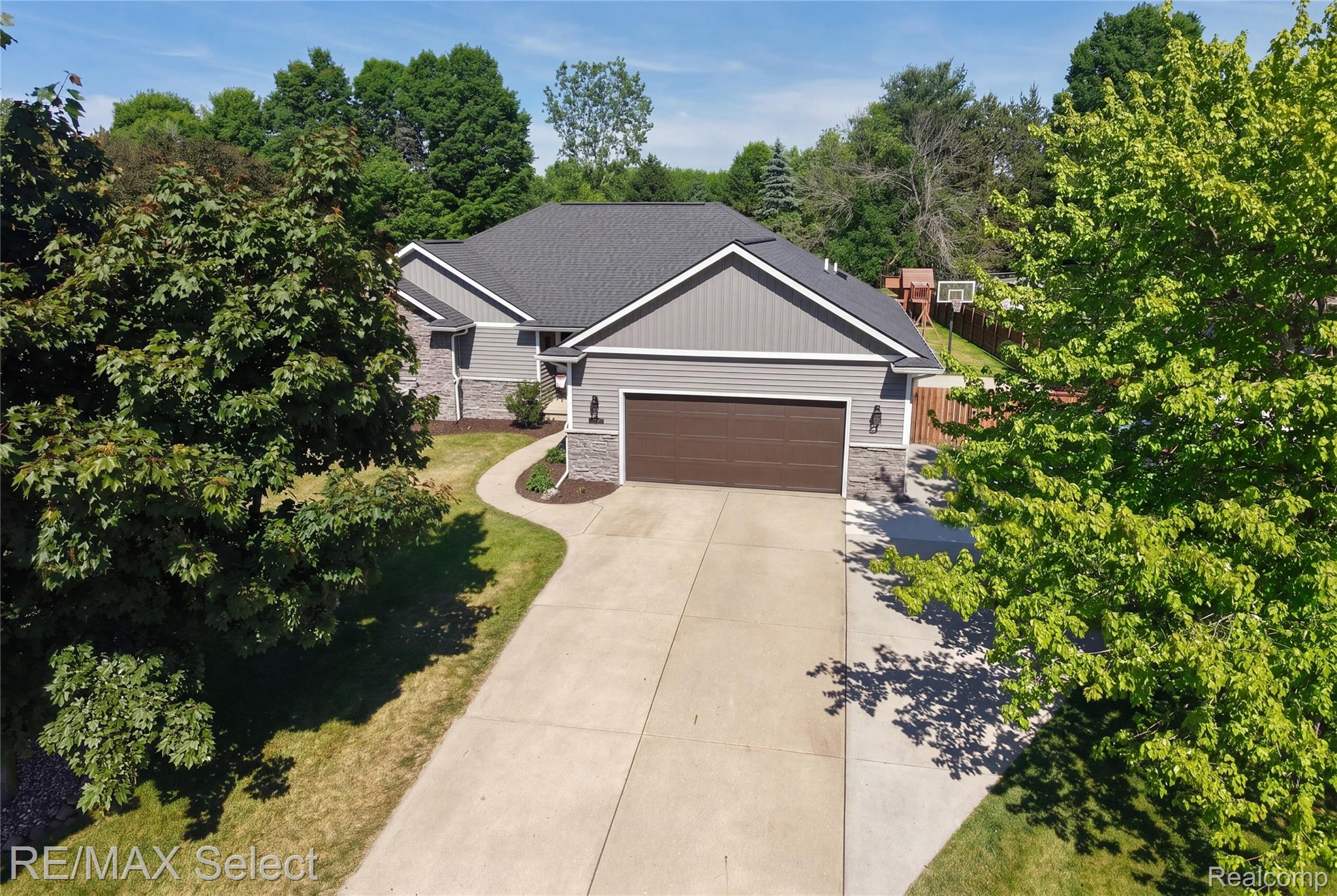 2288 Lost Creek Drive