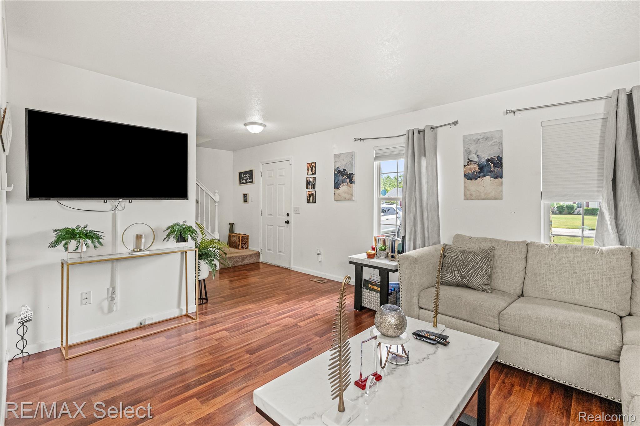 4399 Eagle Lane