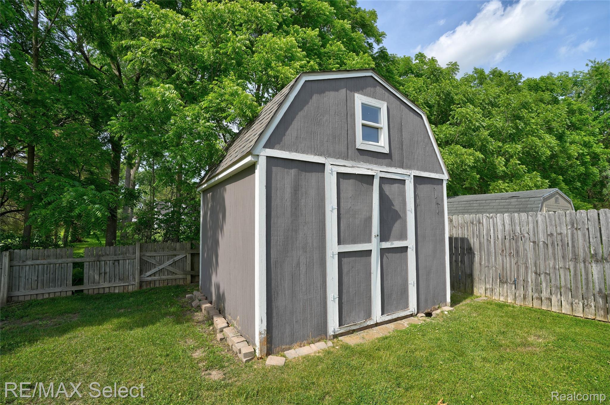 4399 Eagle Lane