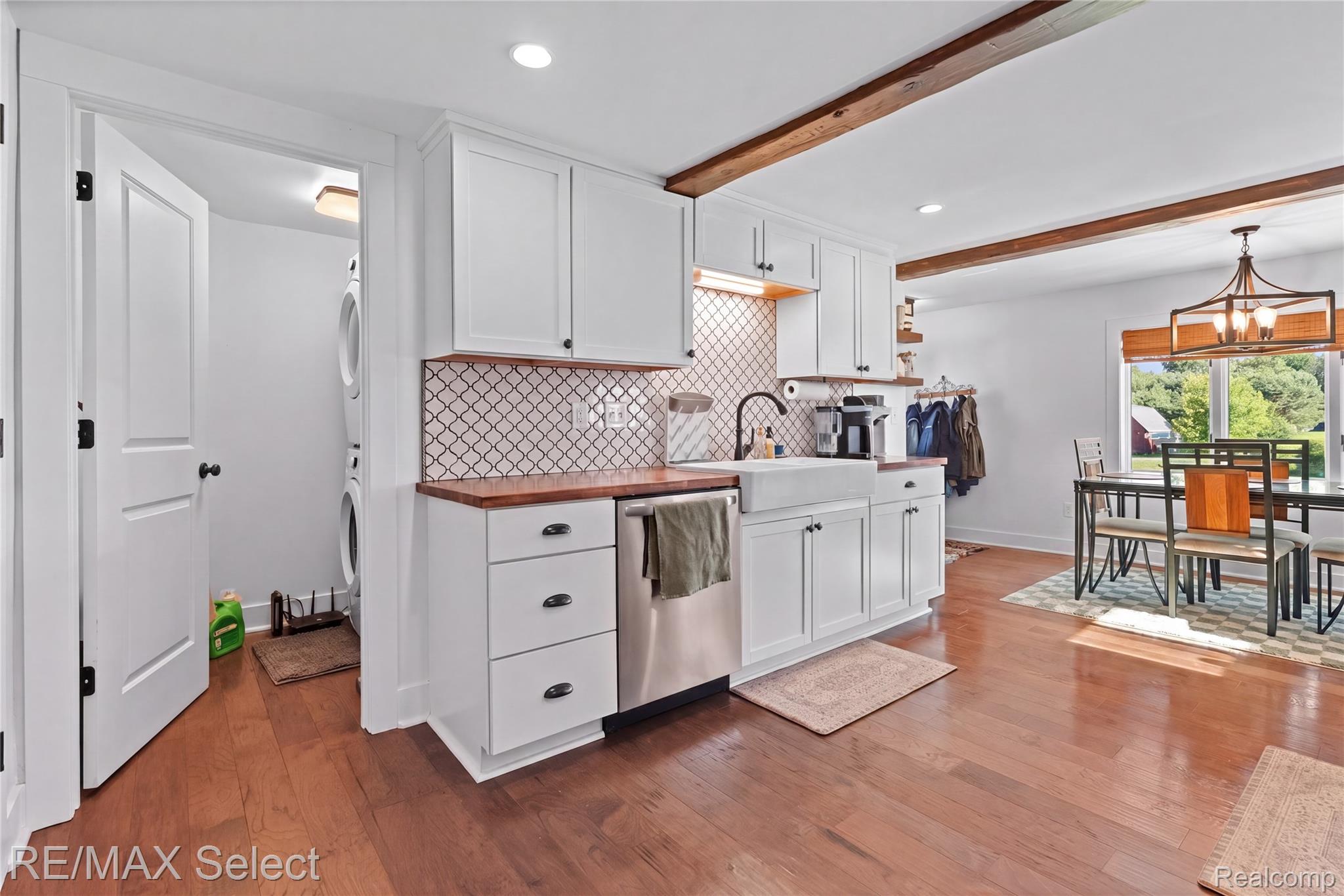 10469 W PIERSON Road