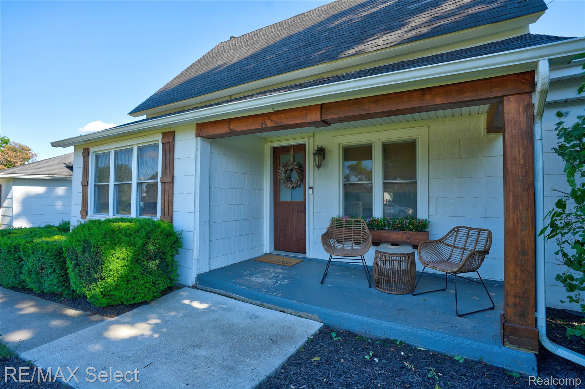 10469 W PIERSON Road