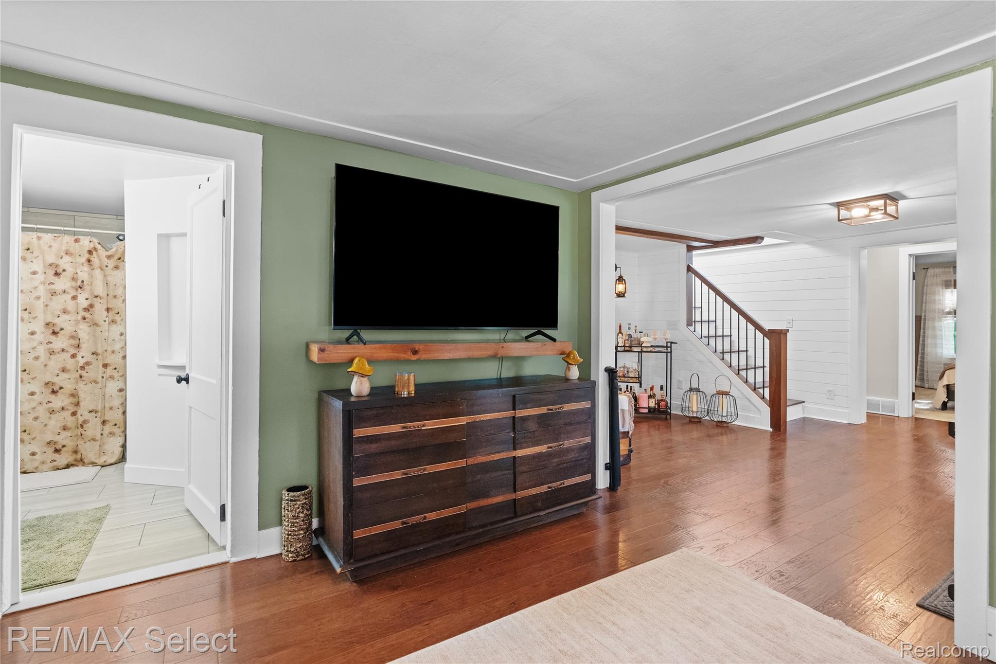 10469 W PIERSON Road