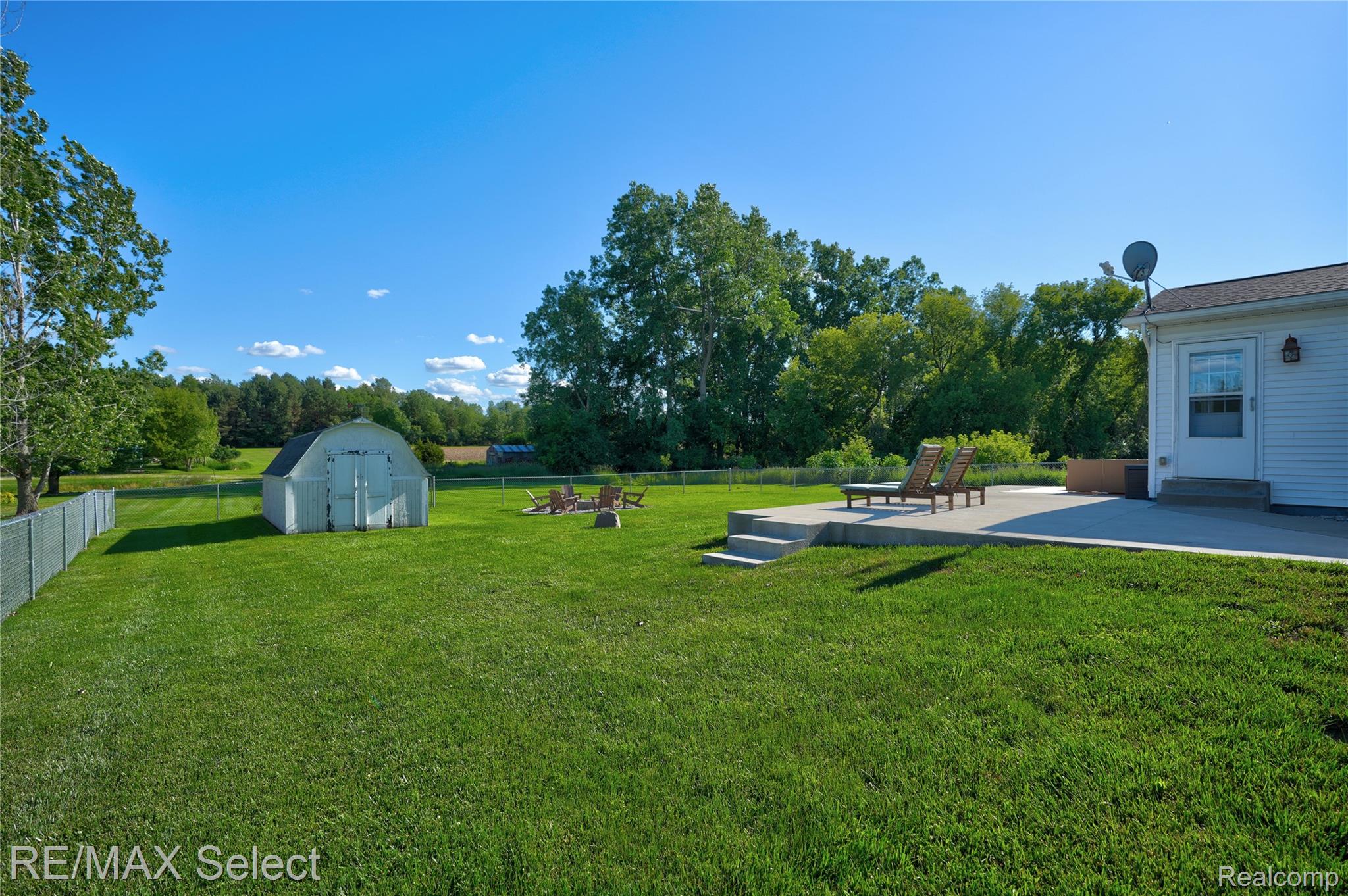 10469 W PIERSON Road
