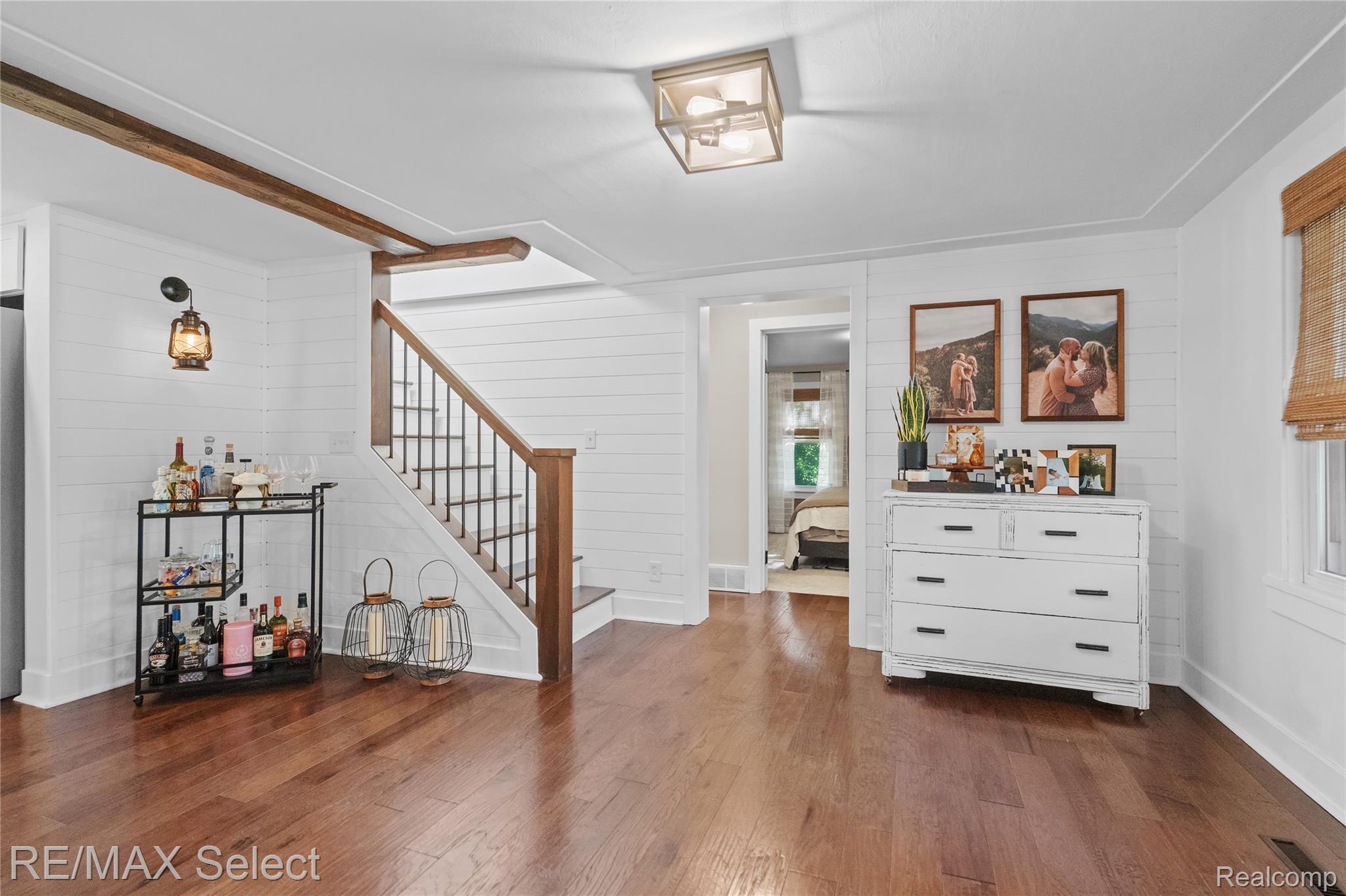10469 W PIERSON Road