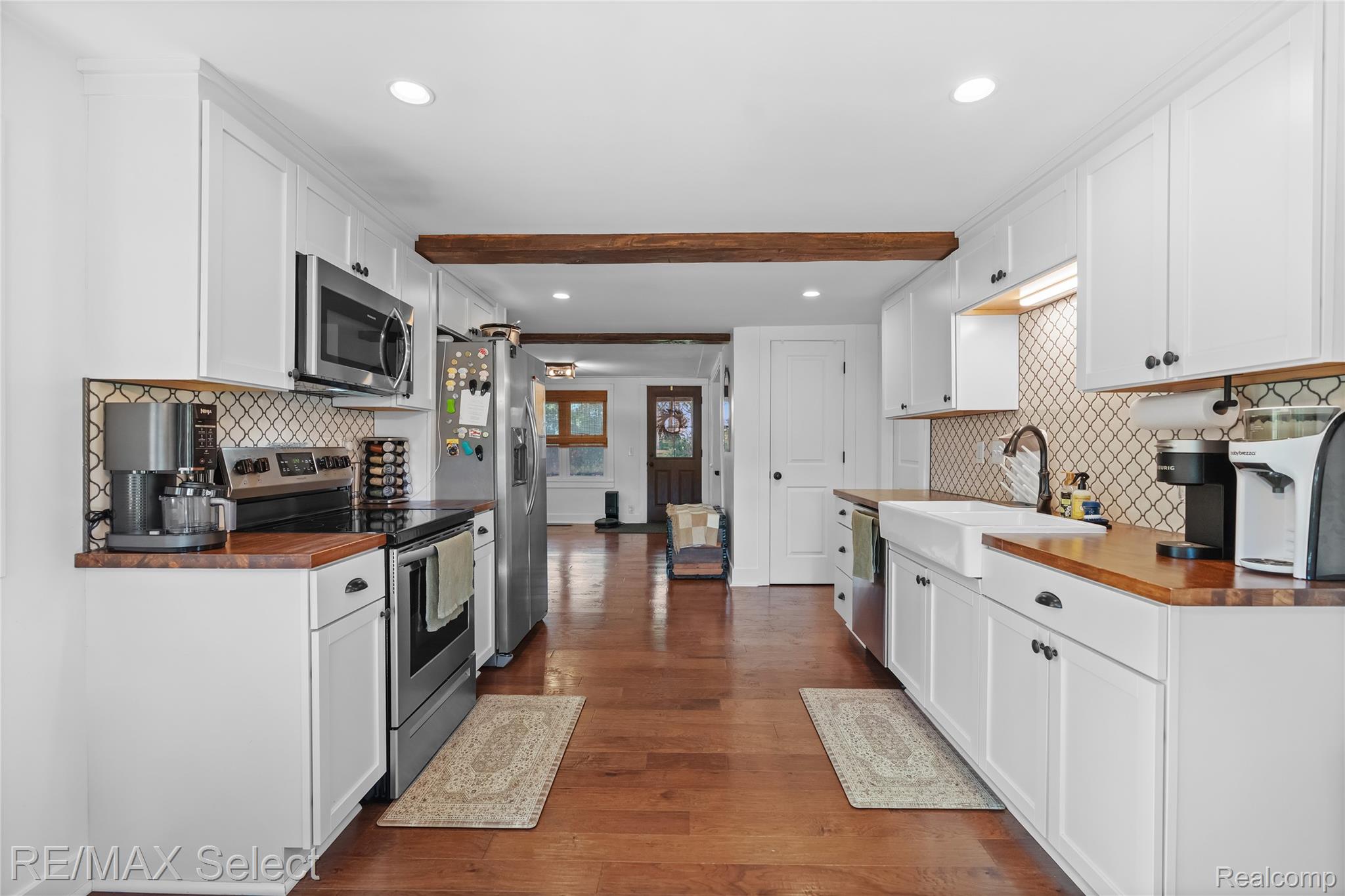 10469 W PIERSON Road