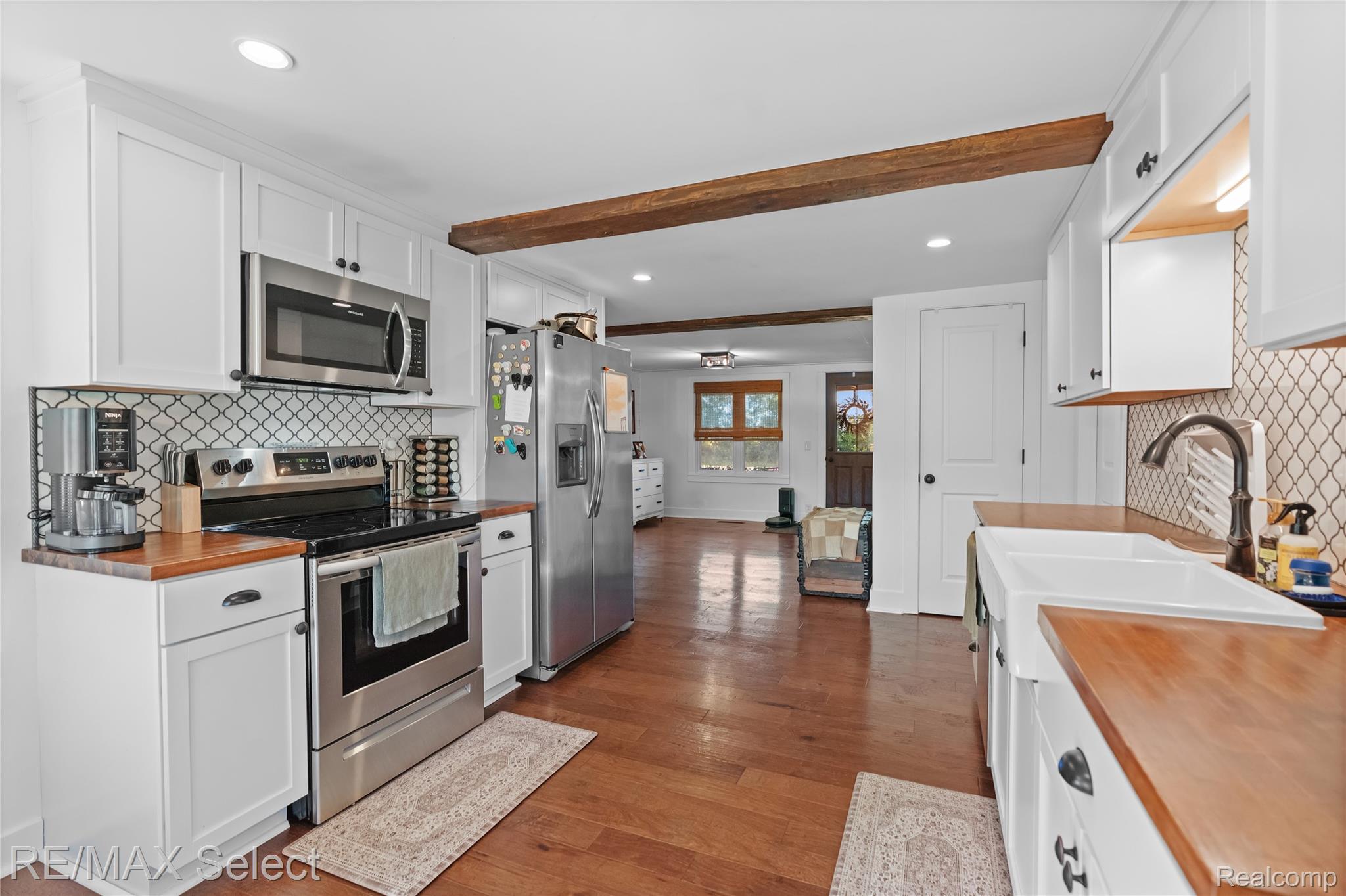 10469 W PIERSON Road