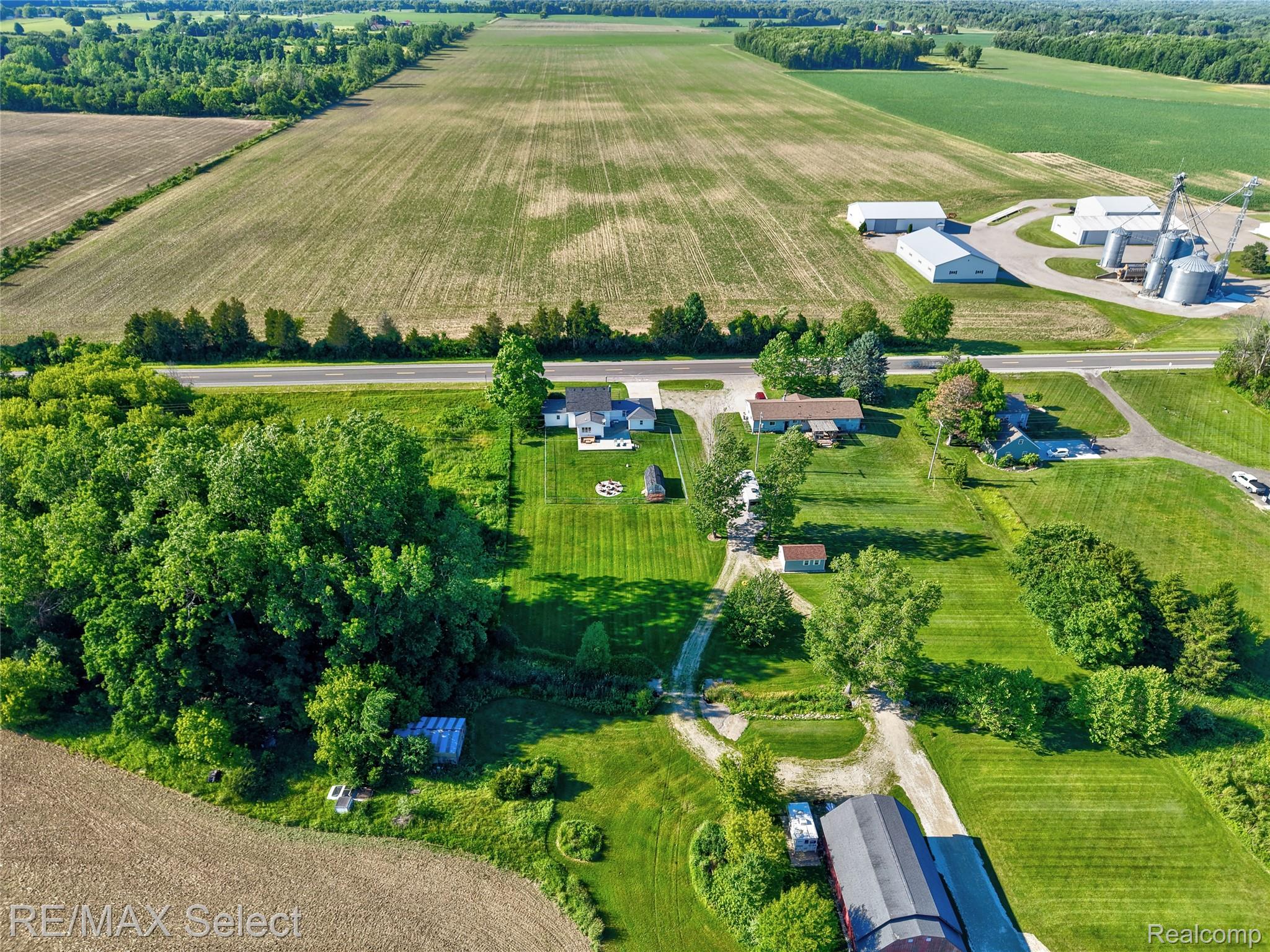 10469 W PIERSON Road