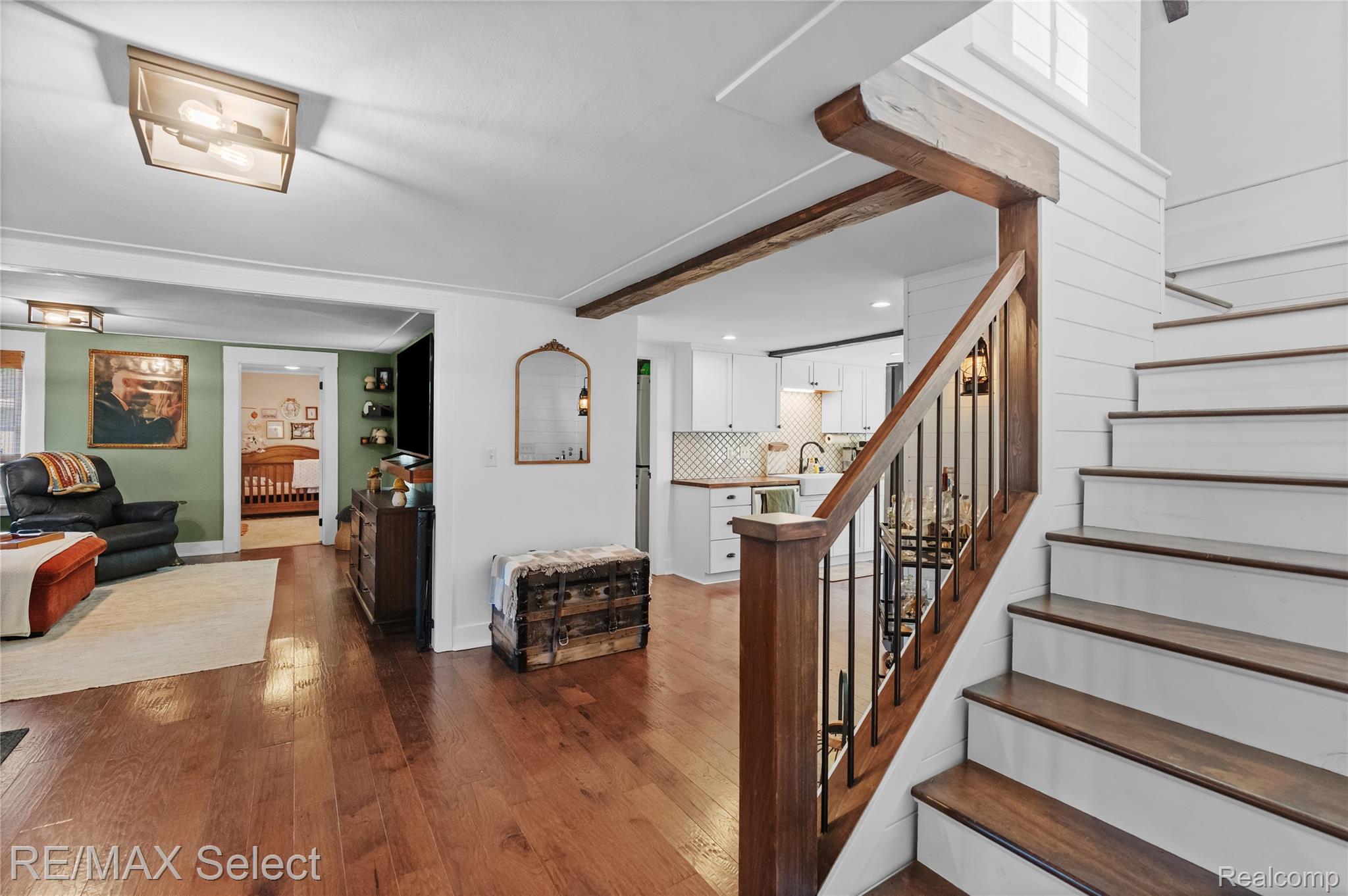 10469 W PIERSON Road