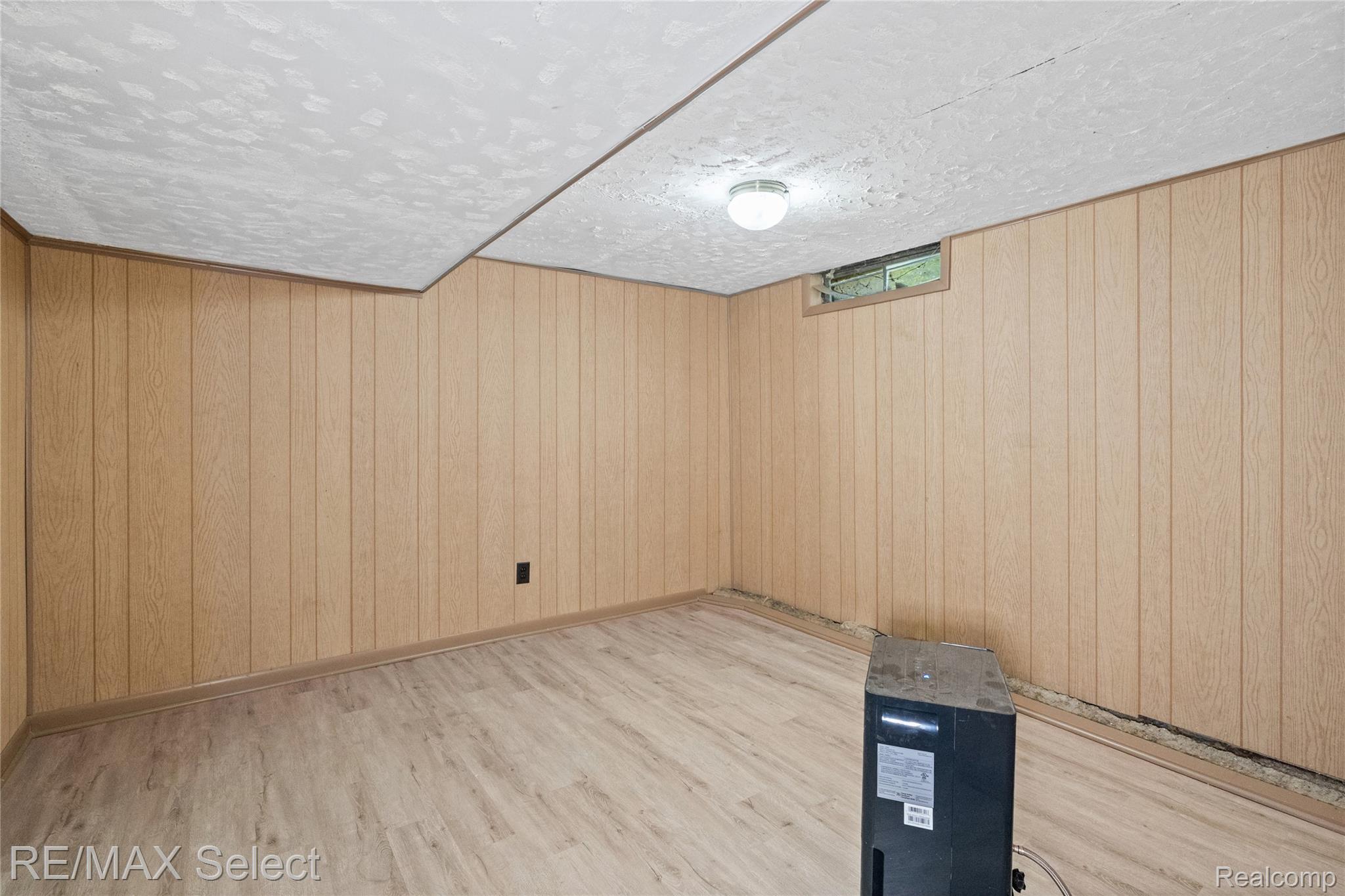 1005 Burlington Drive