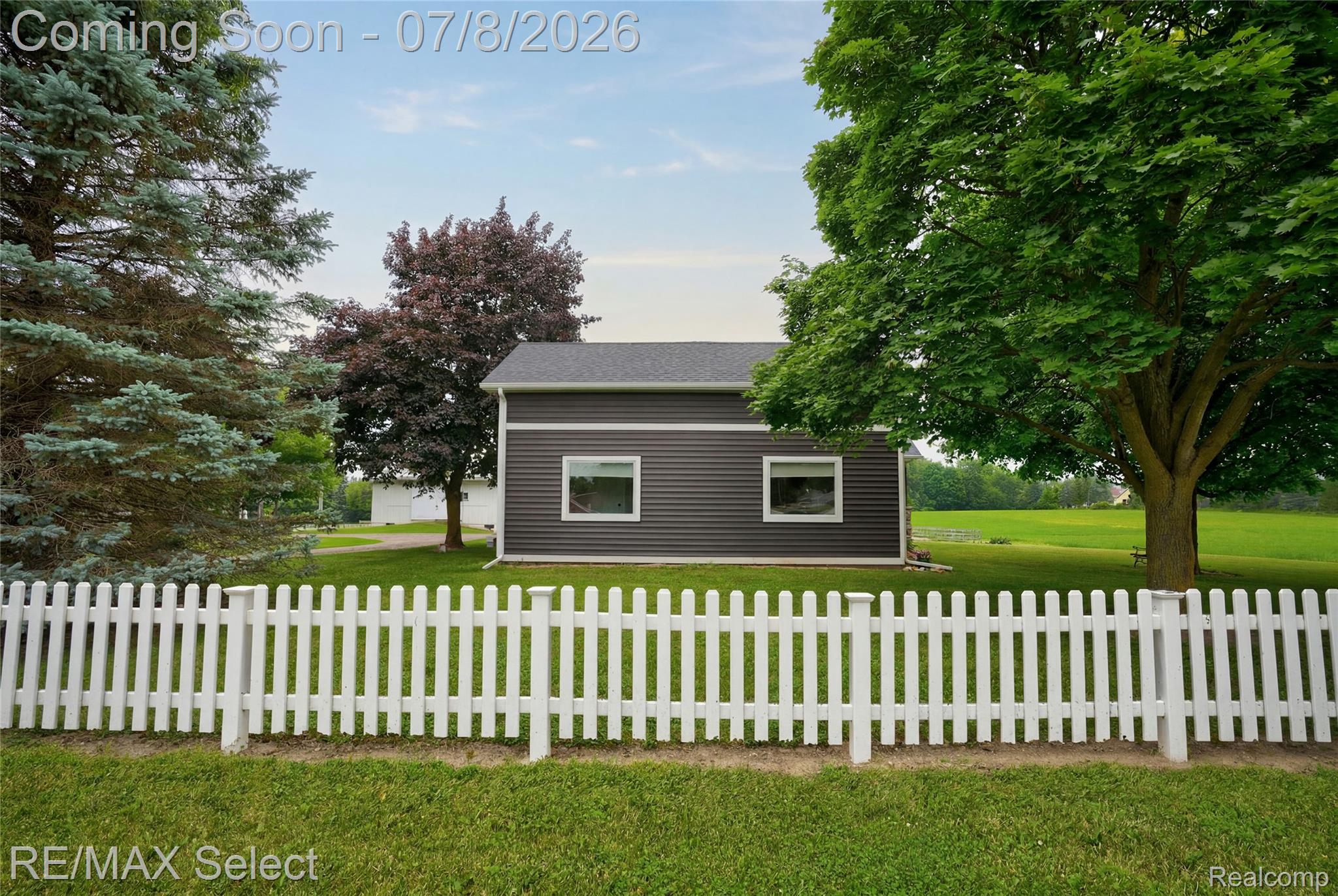 11025 Davison Road