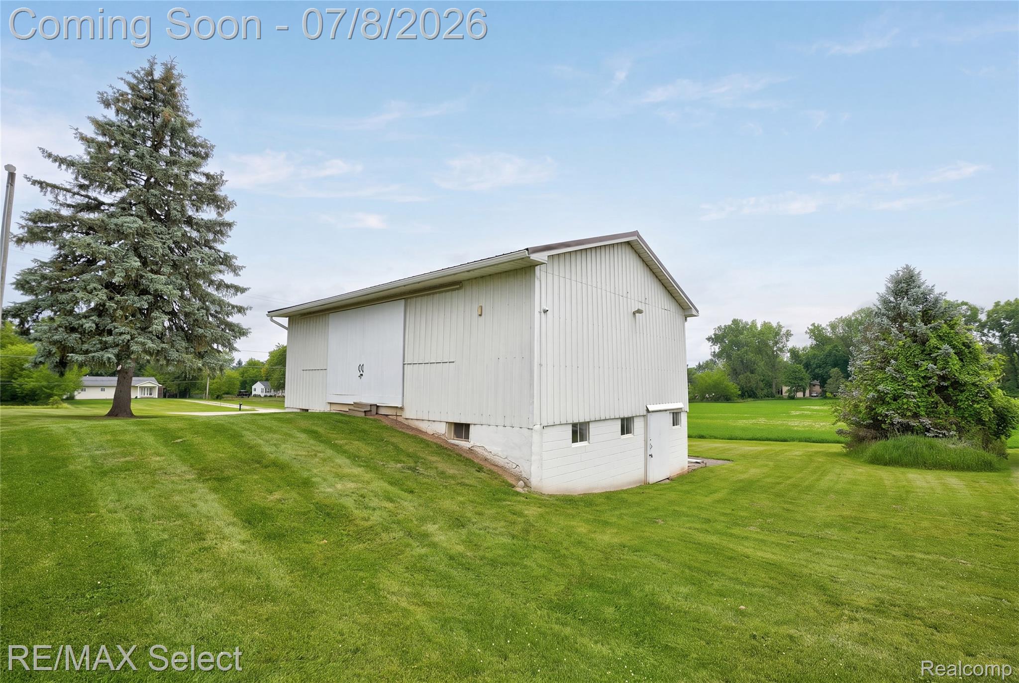11025 Davison Road