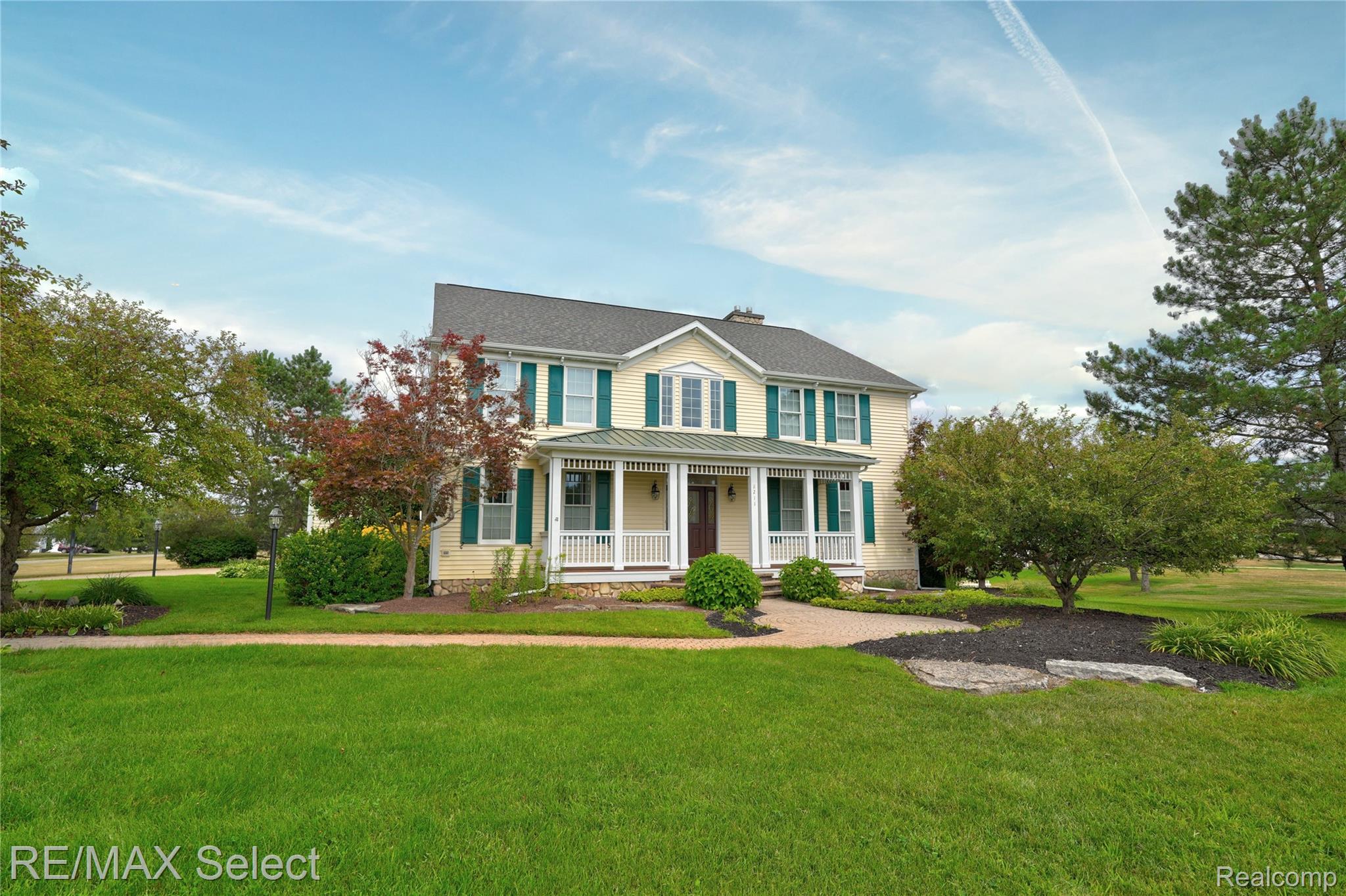 8211 Burleigh Road
