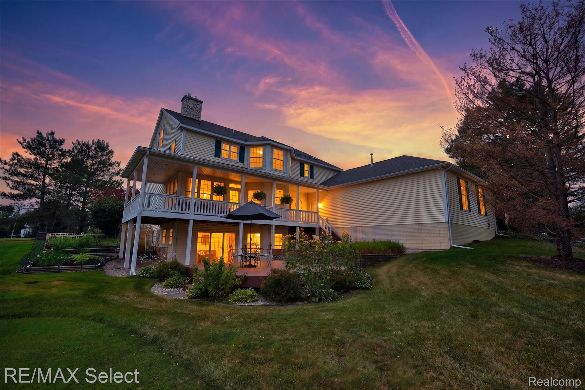 8211 Burleigh Road