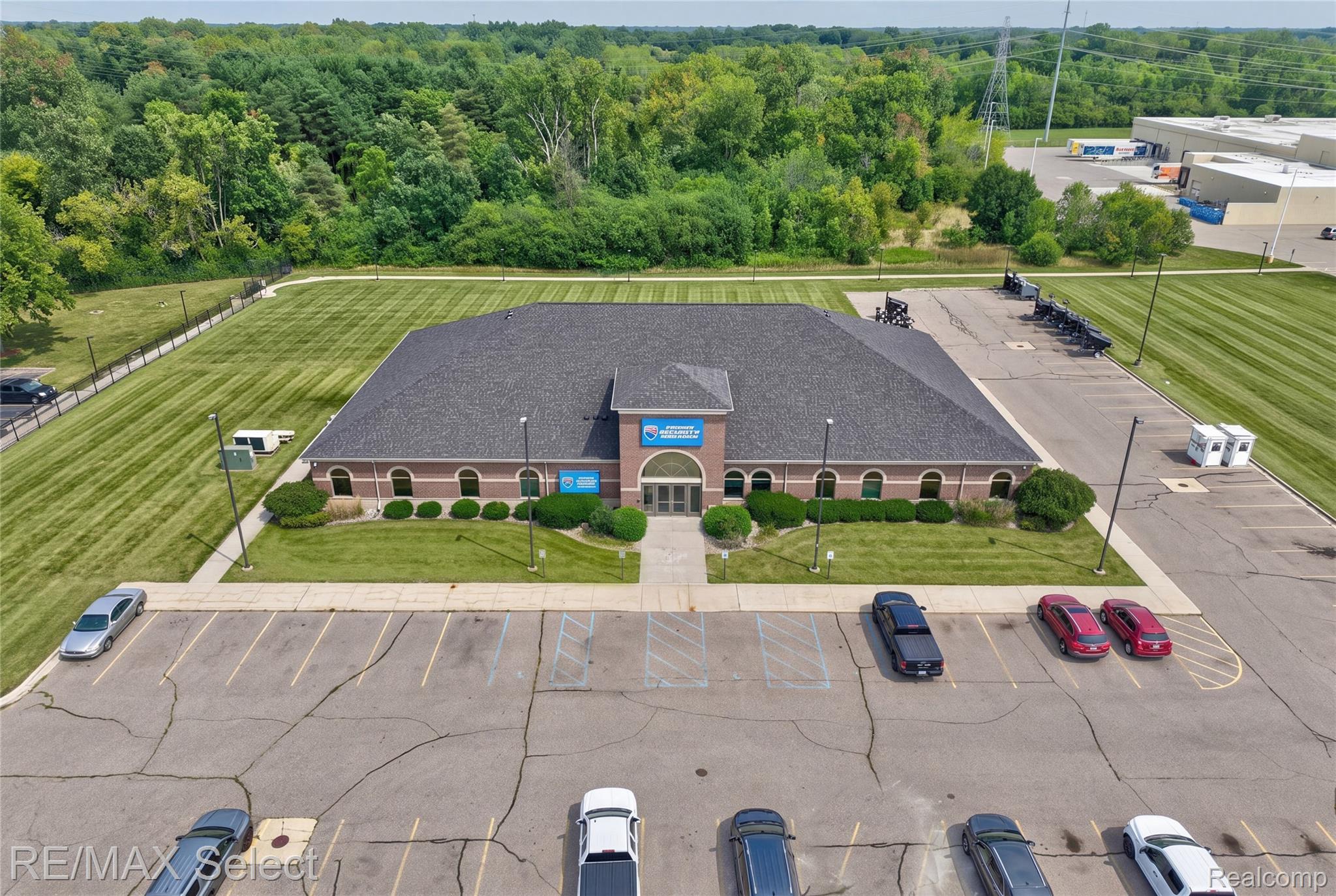 2305 S Center Road
