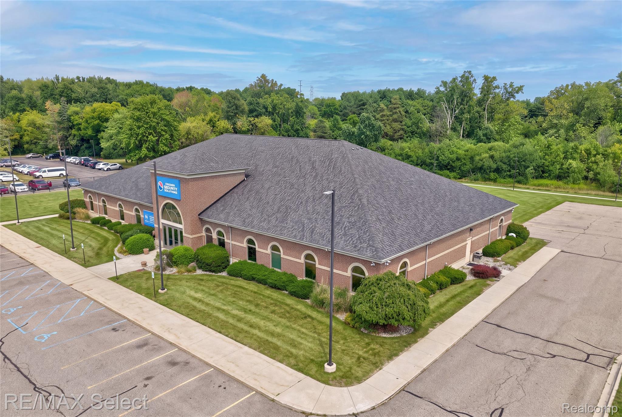 2305 S Center Road