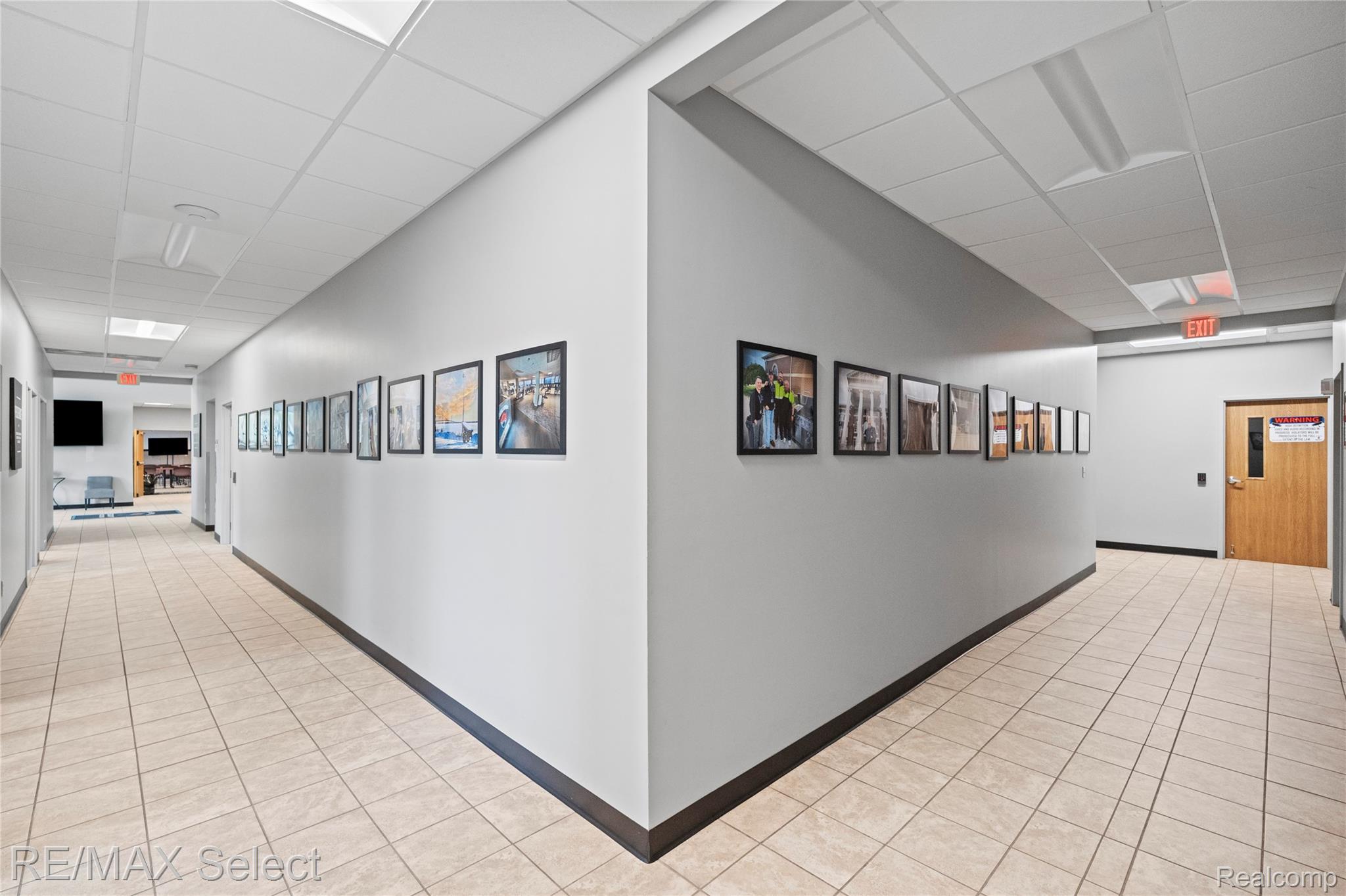 2305 S Center Road