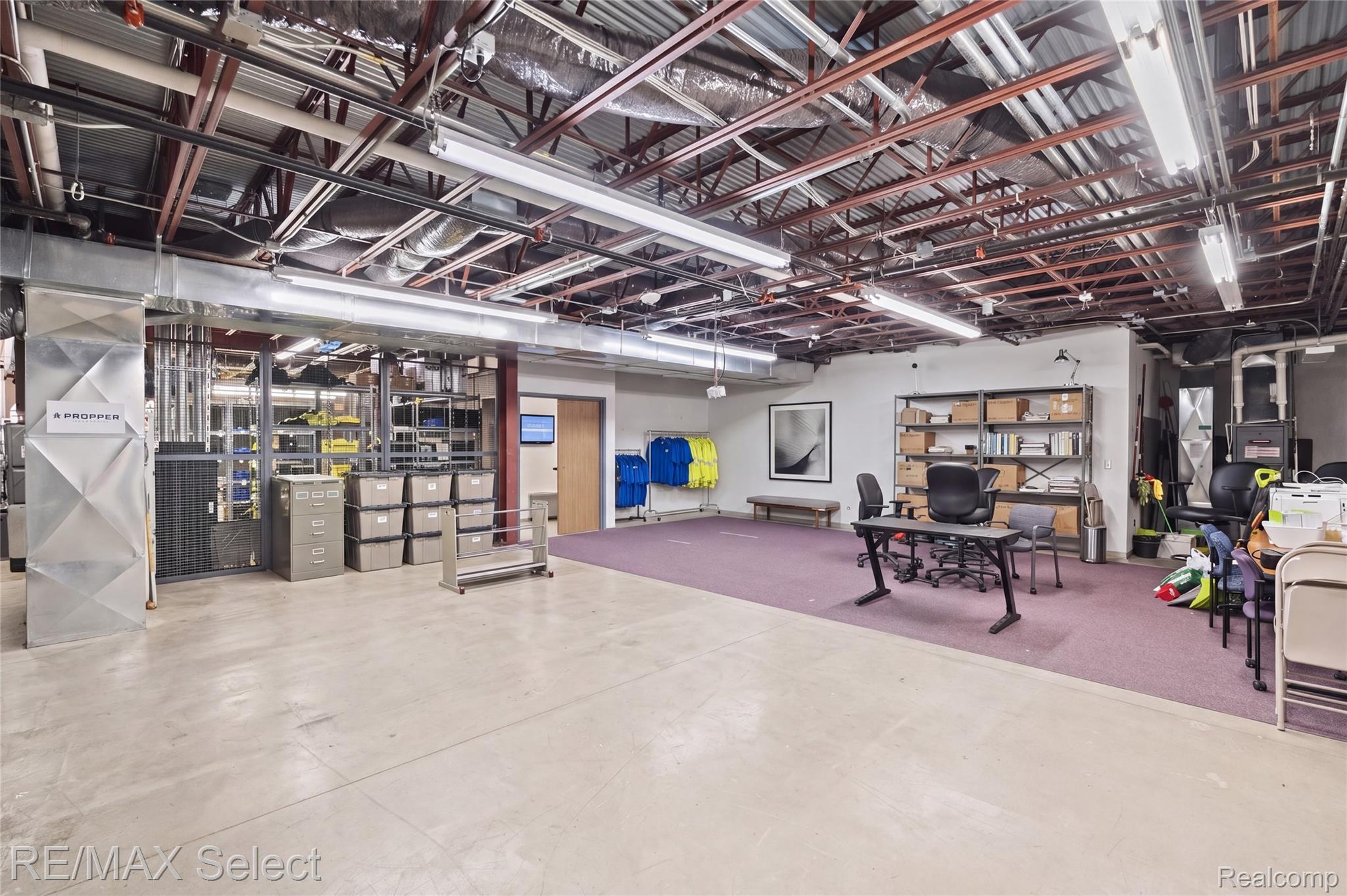 2305 S Center Road