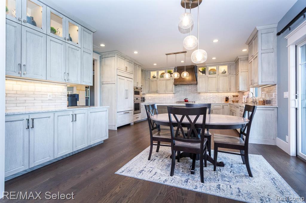 1213 Ripley Road