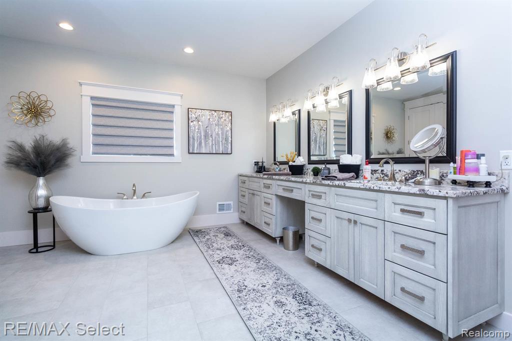 1213 Ripley Road