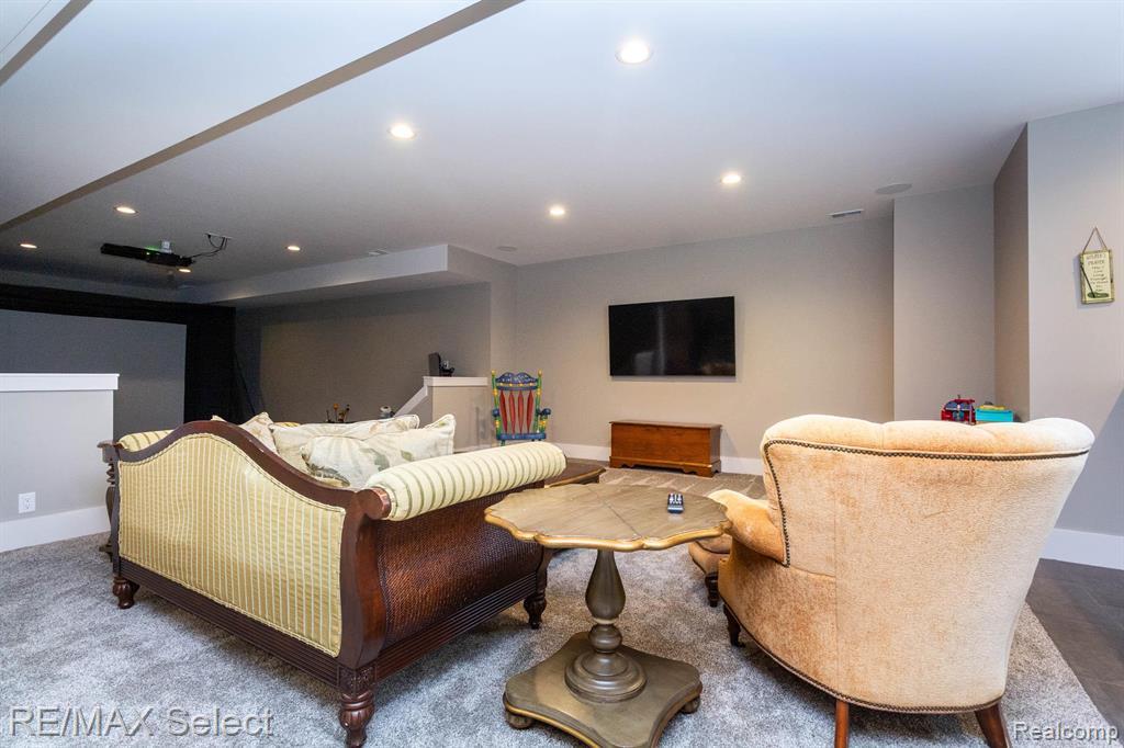 1213 Ripley Road