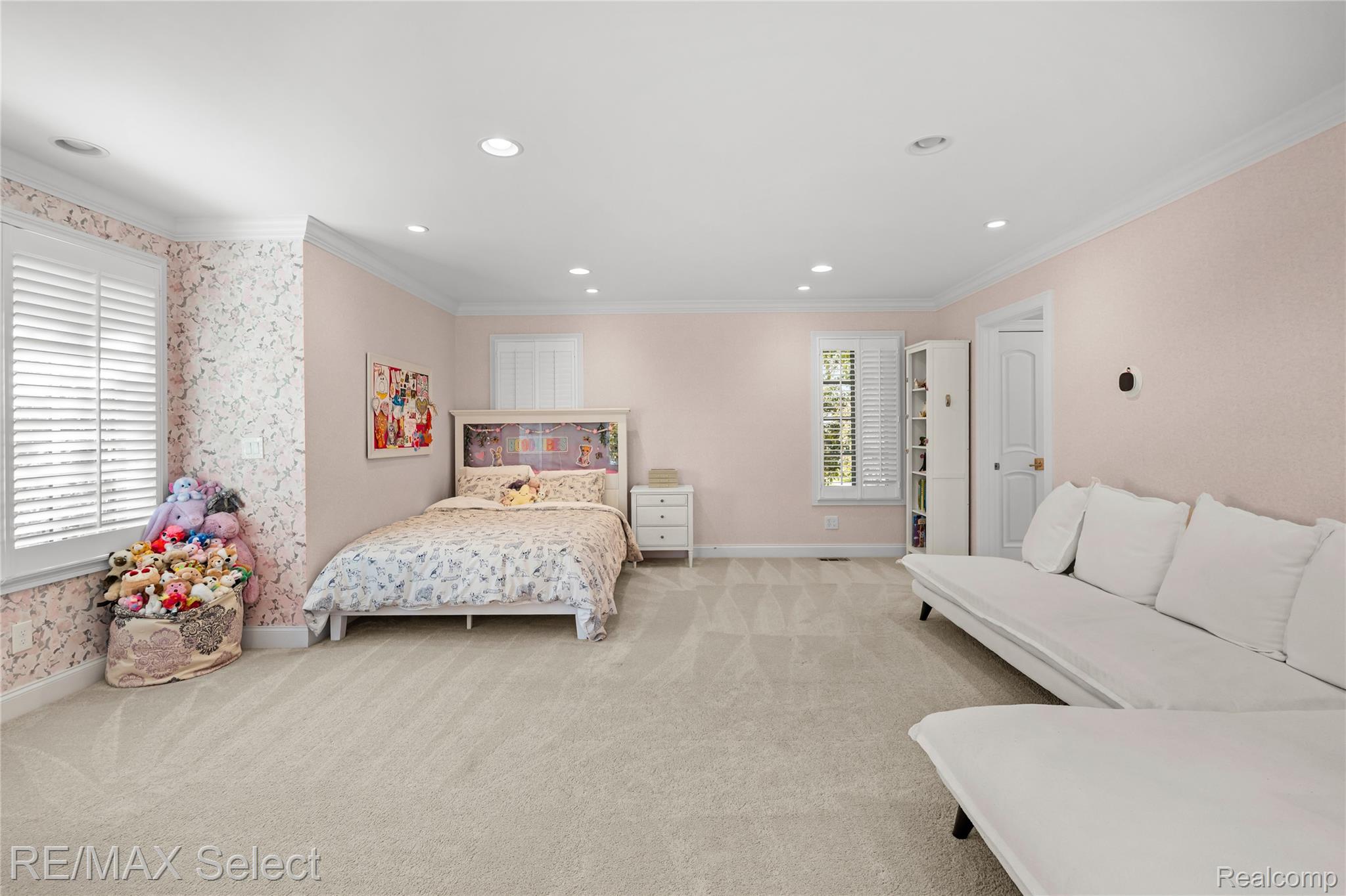 2368 Grove Park RD