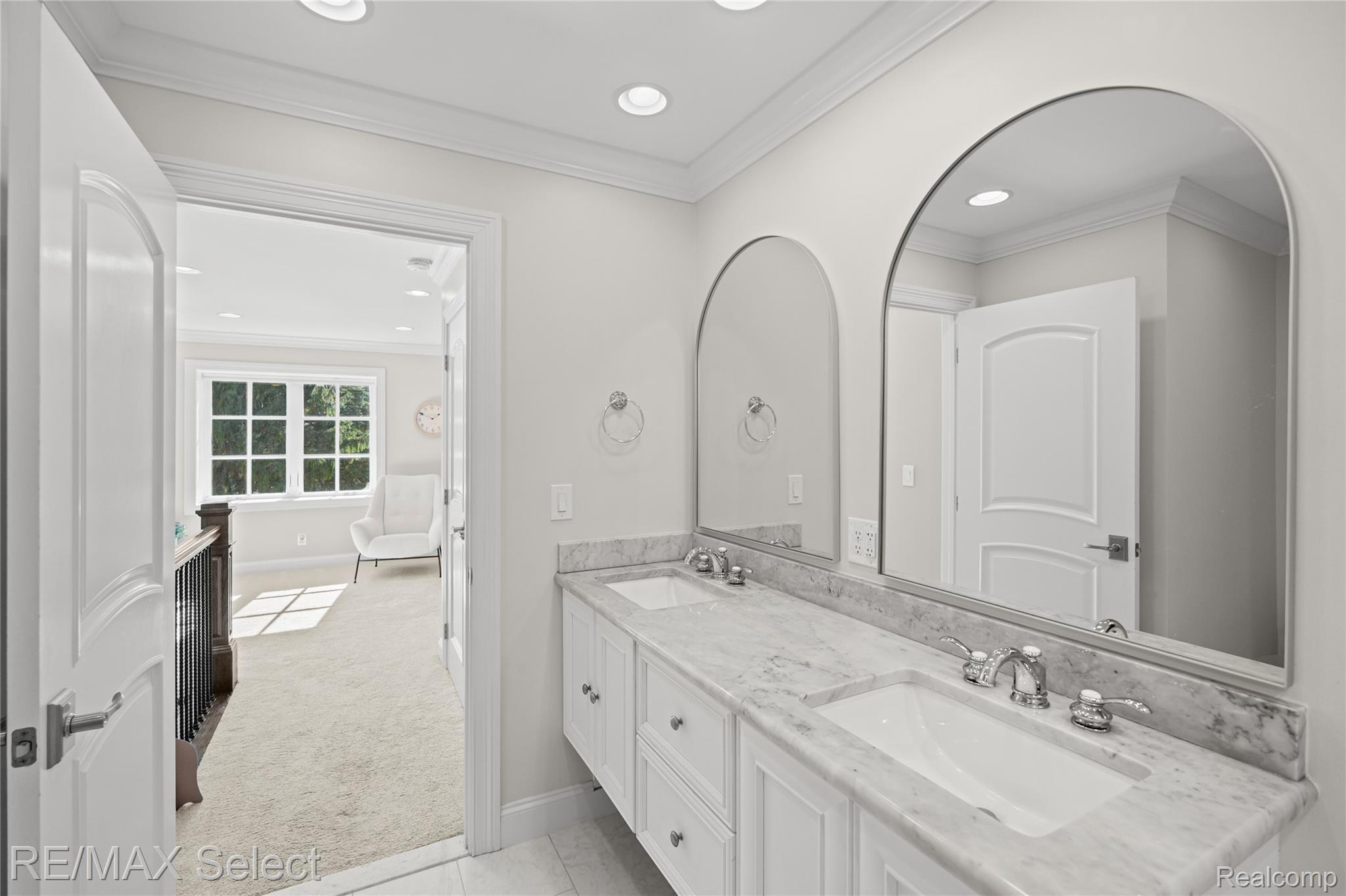 2368 Grove Park RD