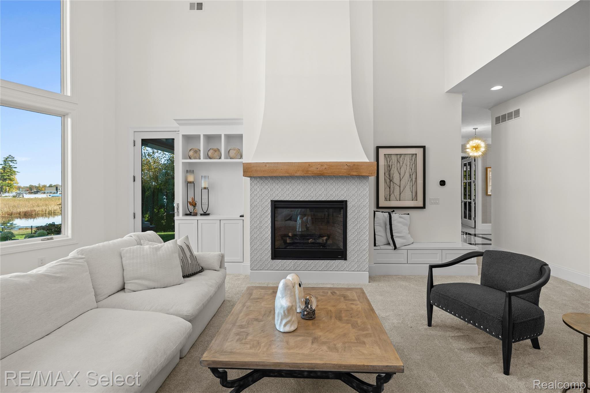 2368 Grove Park RD
