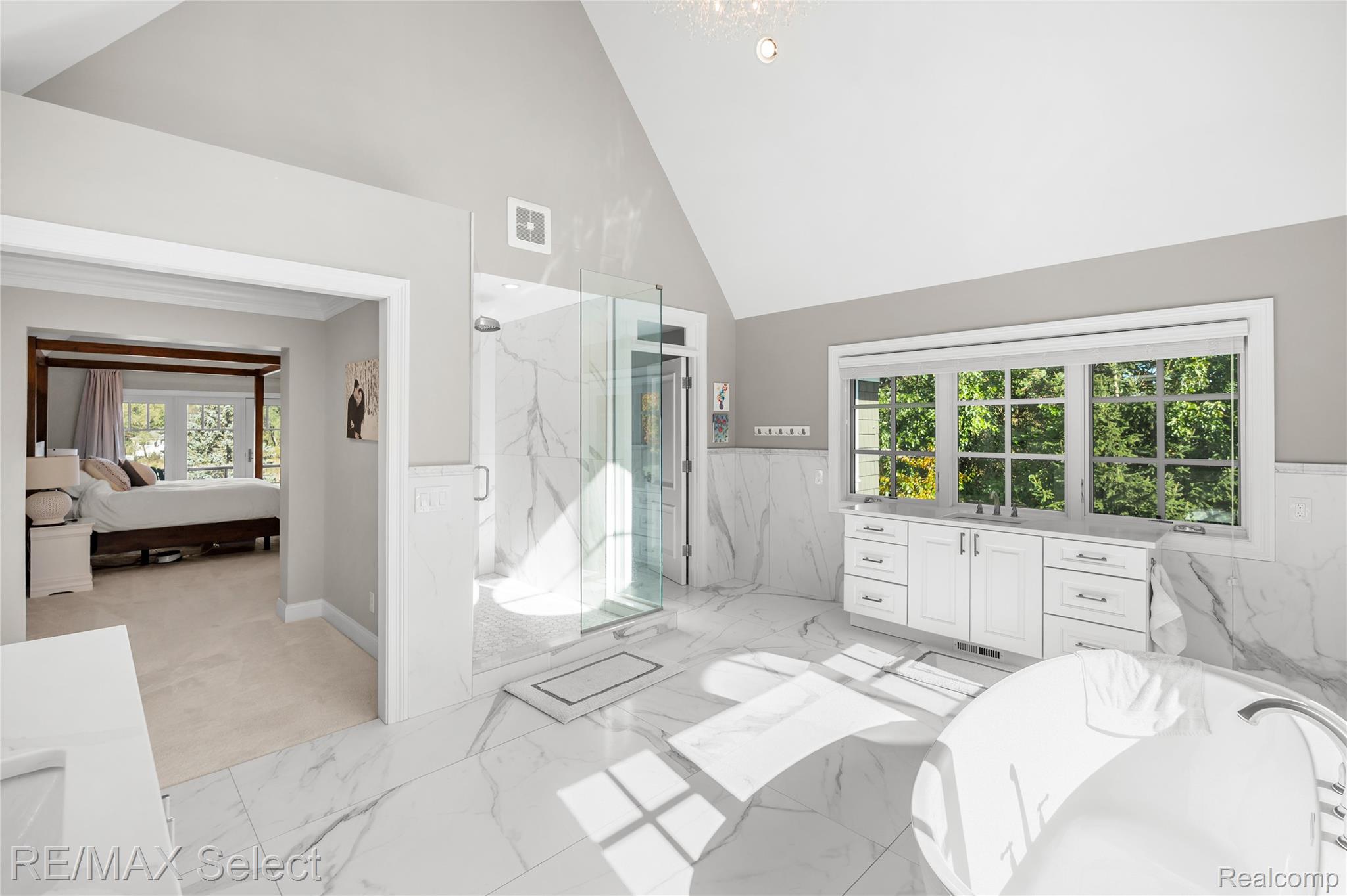 2368 Grove Park RD