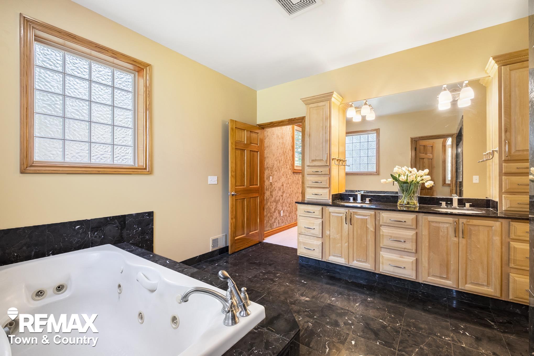 7495 Falling Leaf Court