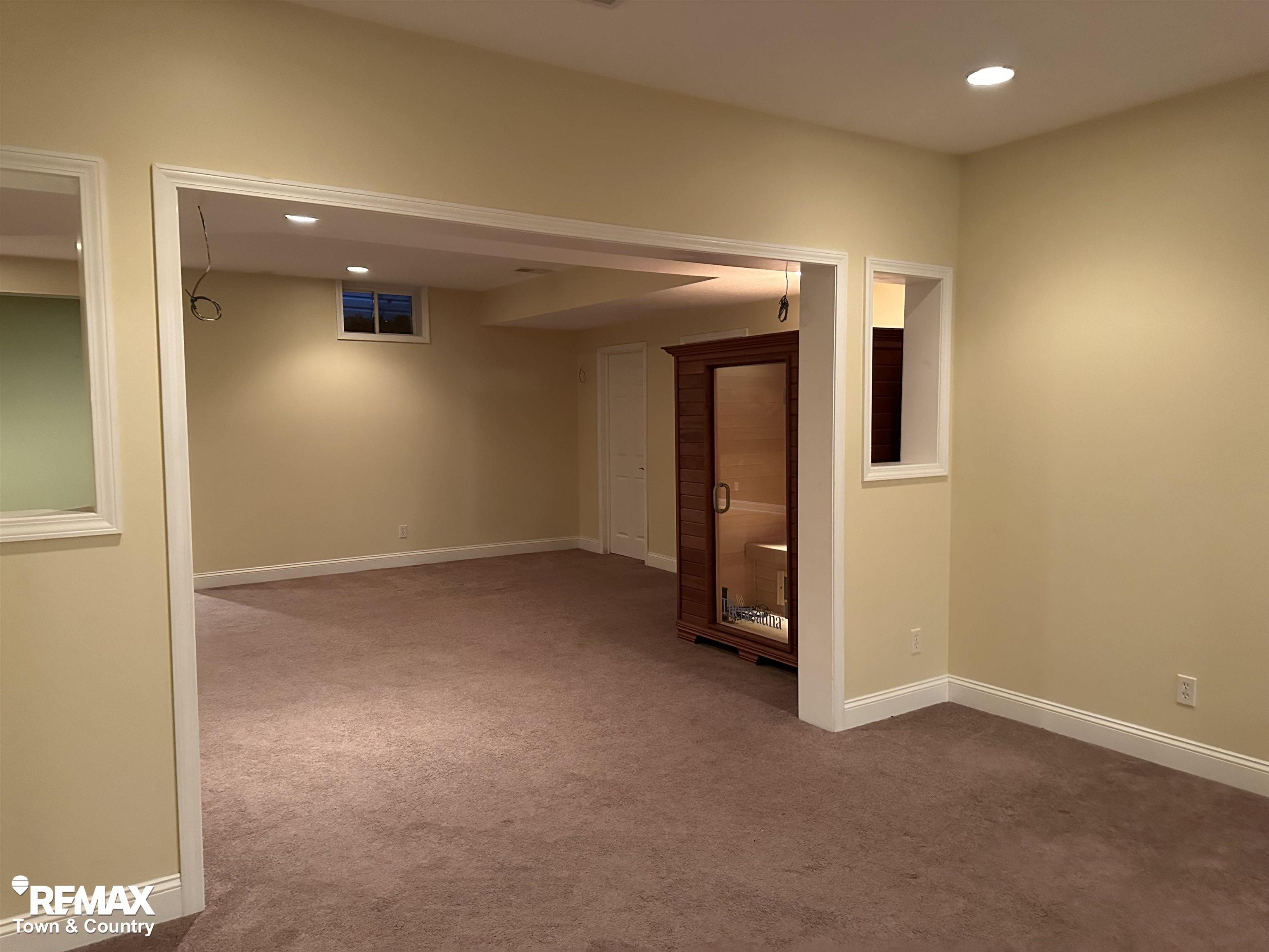 7495 Falling Leaf Court