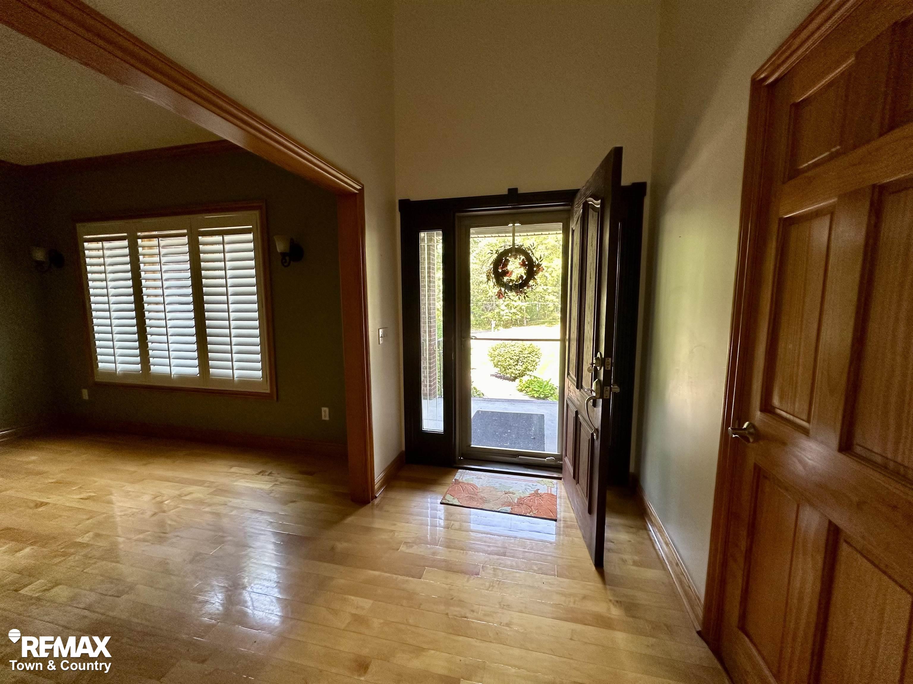 7495 Falling Leaf Court