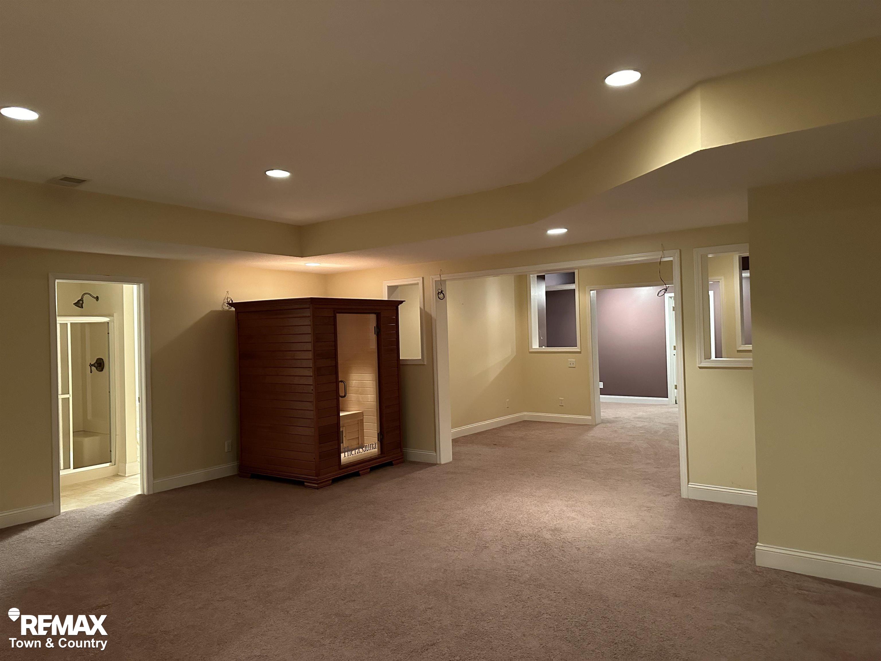 7495 Falling Leaf Court