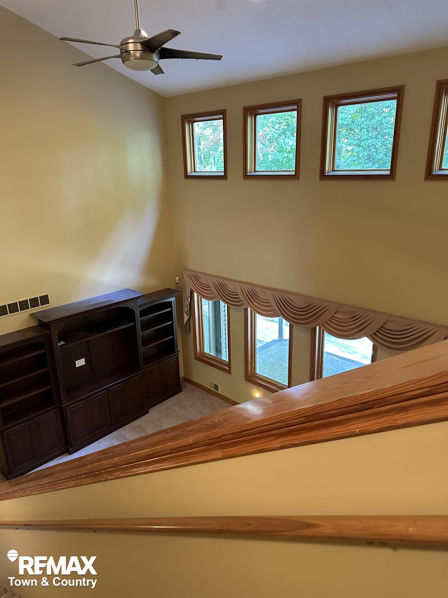 7495 Falling Leaf Court